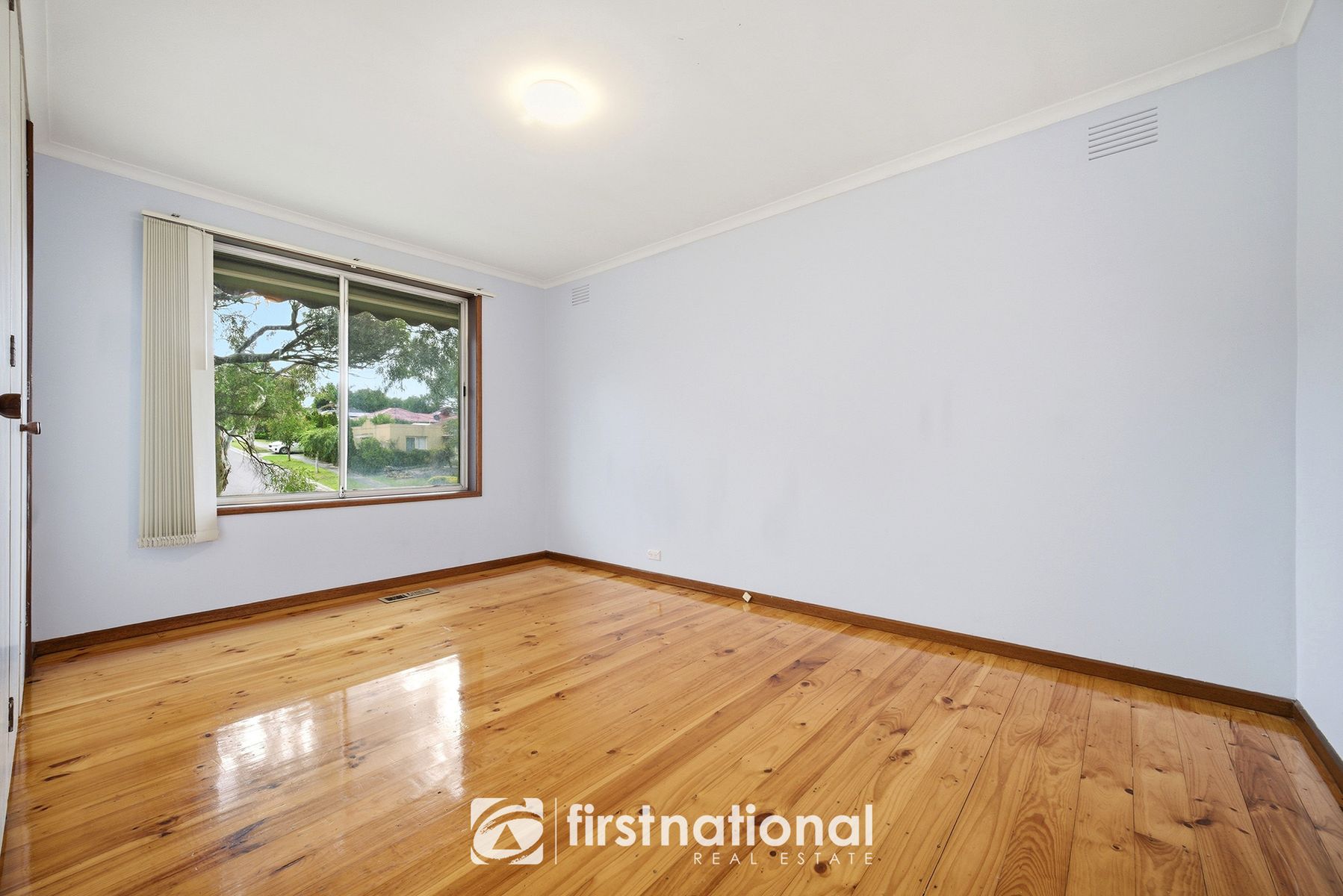 76 Essex Park Drive, Endeavour Hills VIC 3802, Endeavour Hills - Thumbnail 4