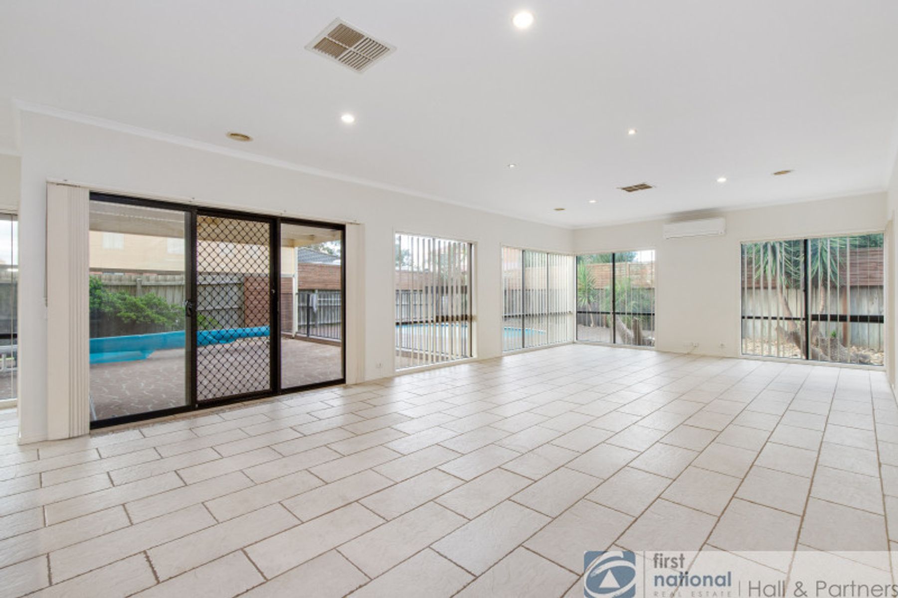 9 Padstow Court, Narre Warren South VIC 3805, Narre Warren South - Thumbnail 7