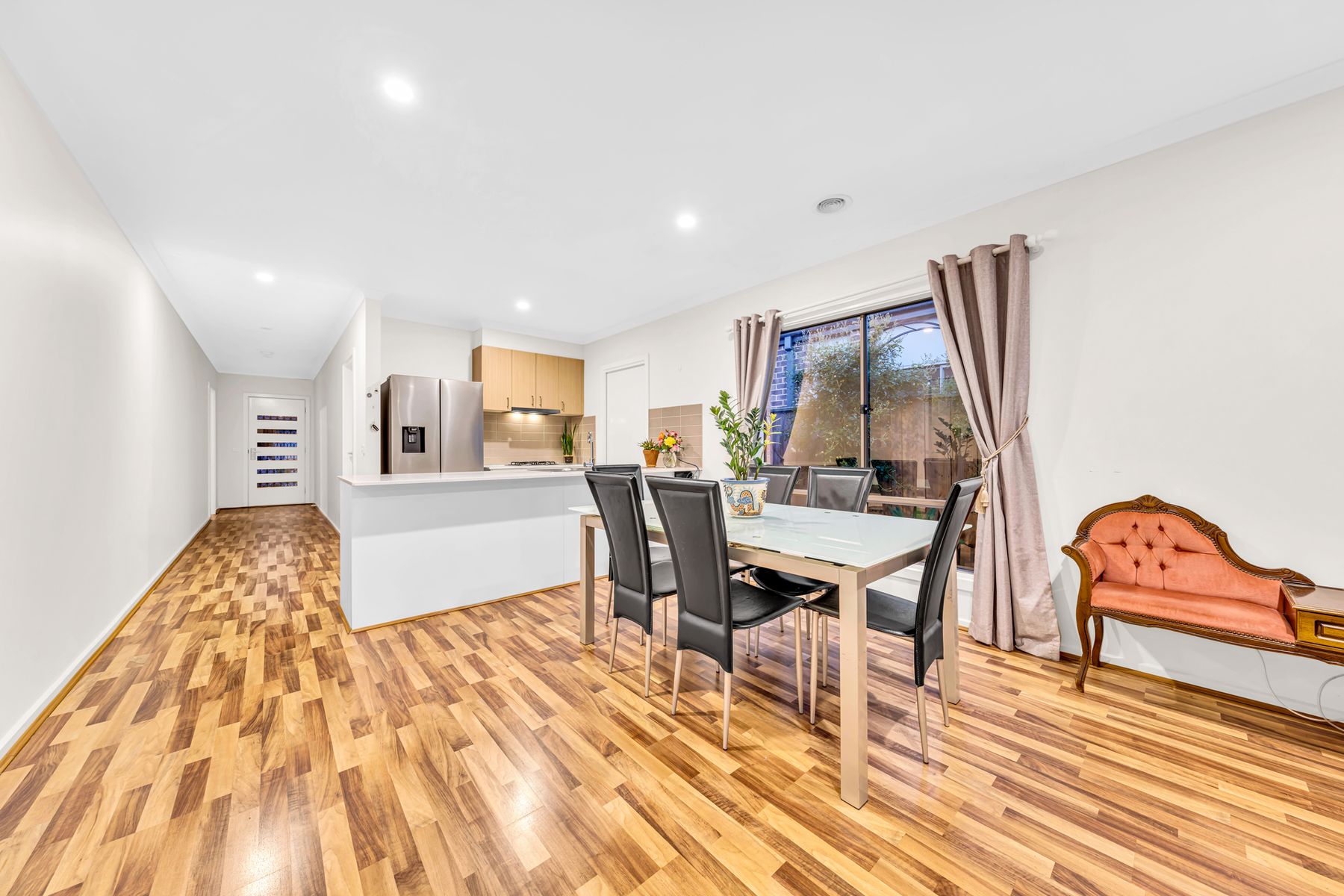 15 Cherrington Avenue, Officer, VIC 3809, Officer - Thumbnail 5