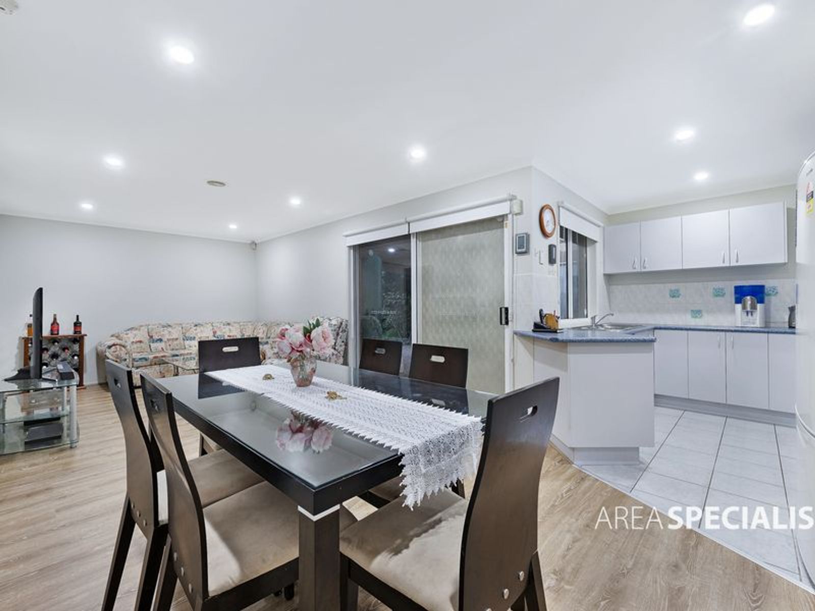 36 Bellarine Drive, Cranbourne, VIC 3977, Cranbourne - Thumbnail 4