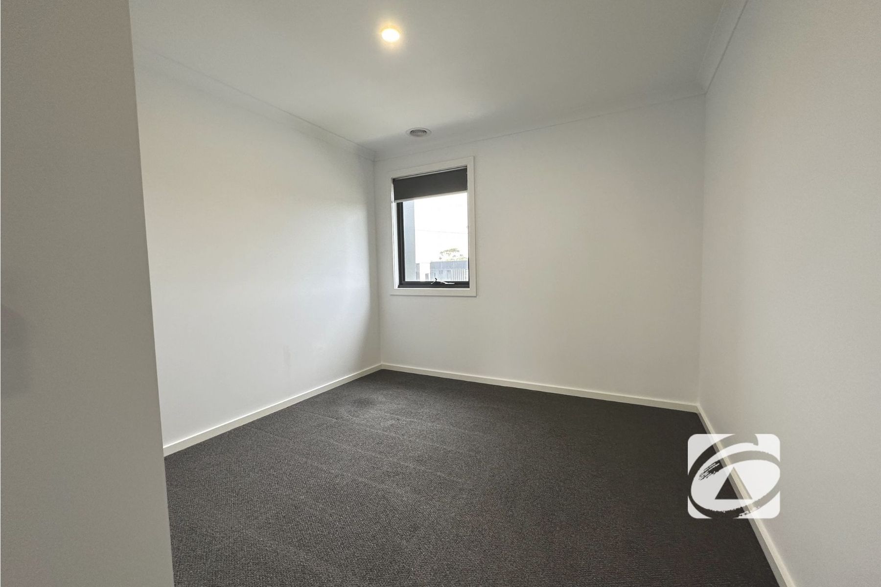 16 Slattery Place, Pakenham VIC 3810, Pakenham - Thumbnail 4