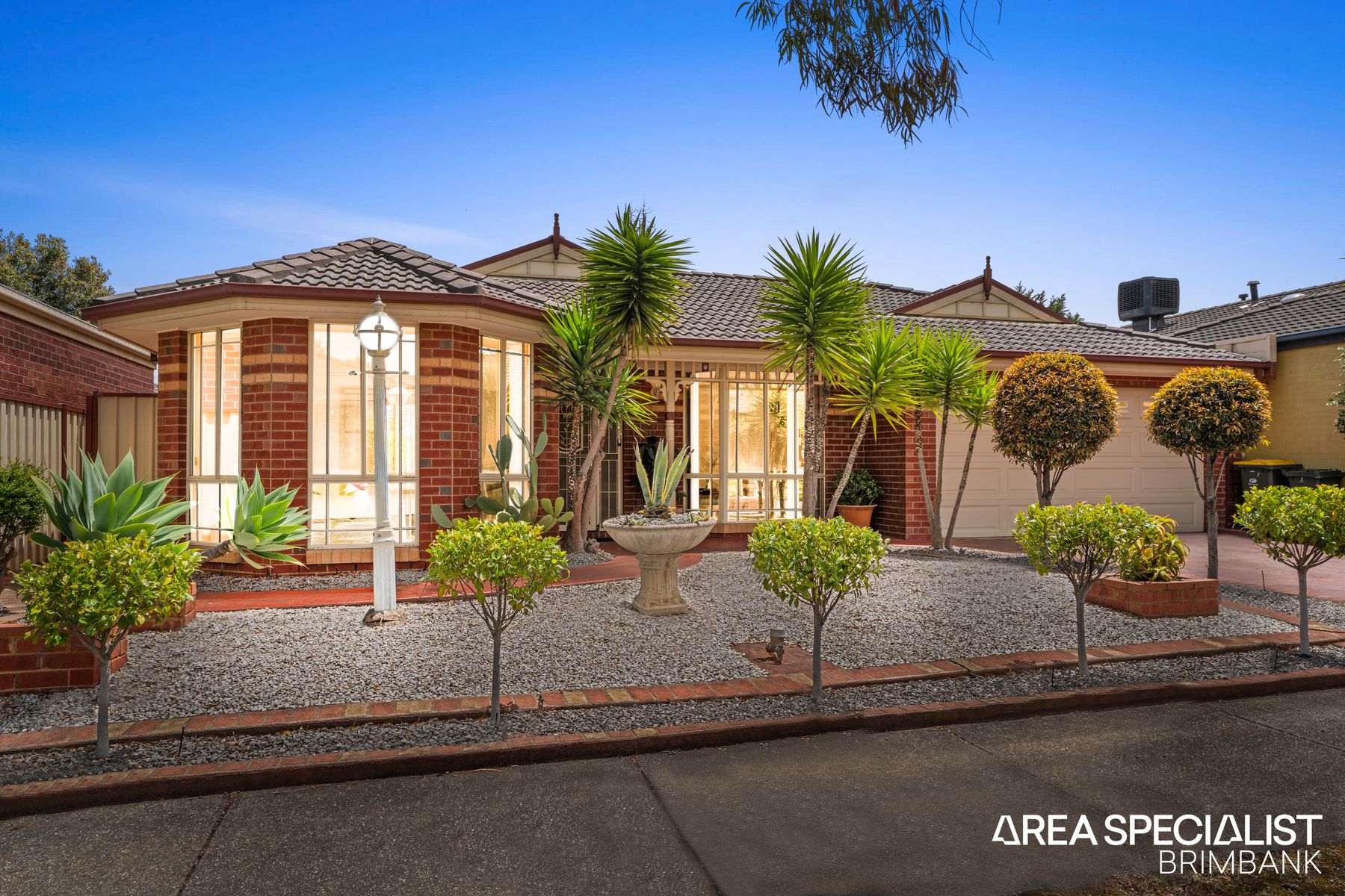 7 Tom Rigg Street, Cairnlea, VIC 3023, Cairnlea - Thumbnail 2