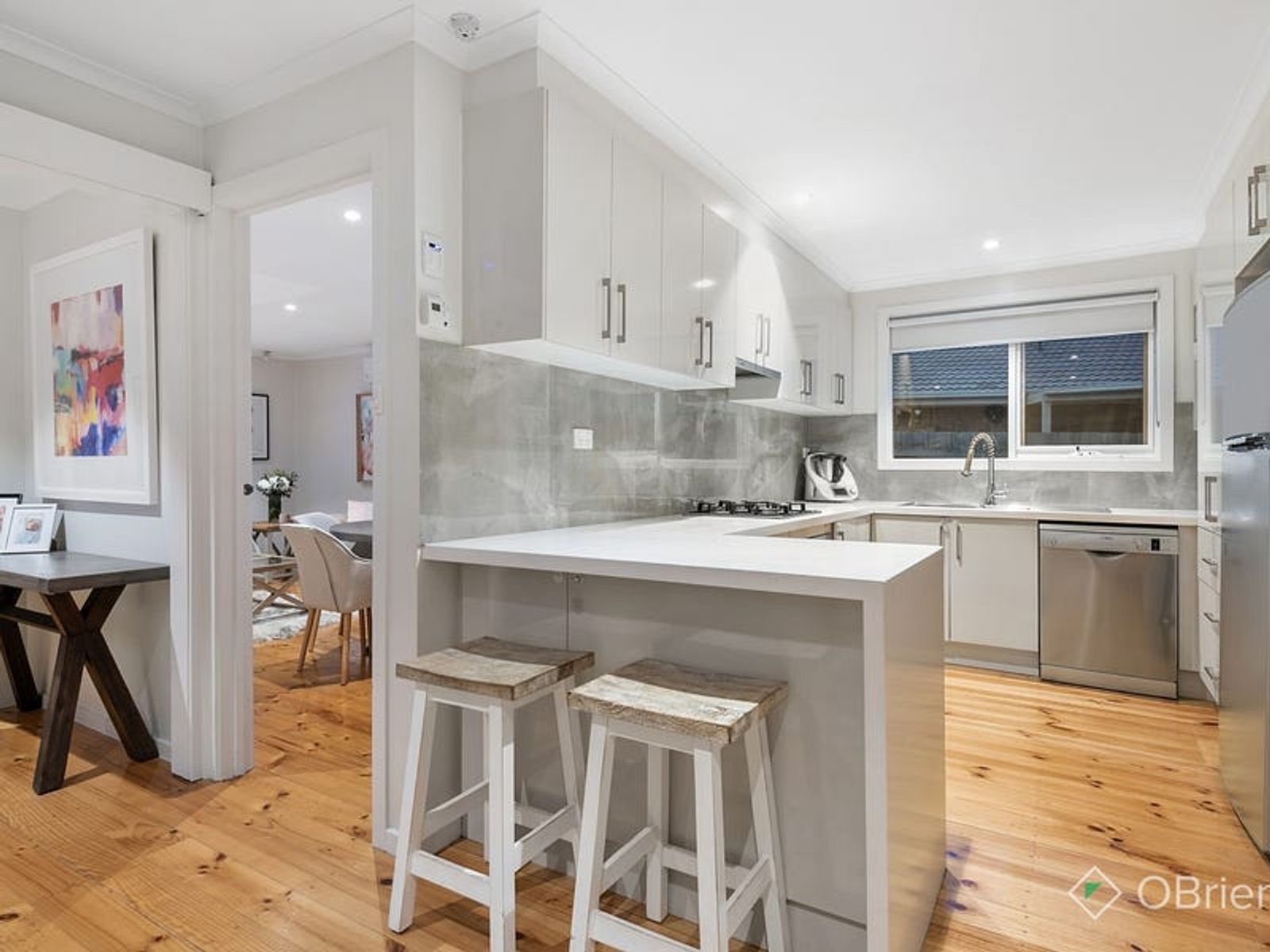46 Denton Drive, Endeavour Hills, VIC 3802, Endeavour Hills - Thumbnail 3