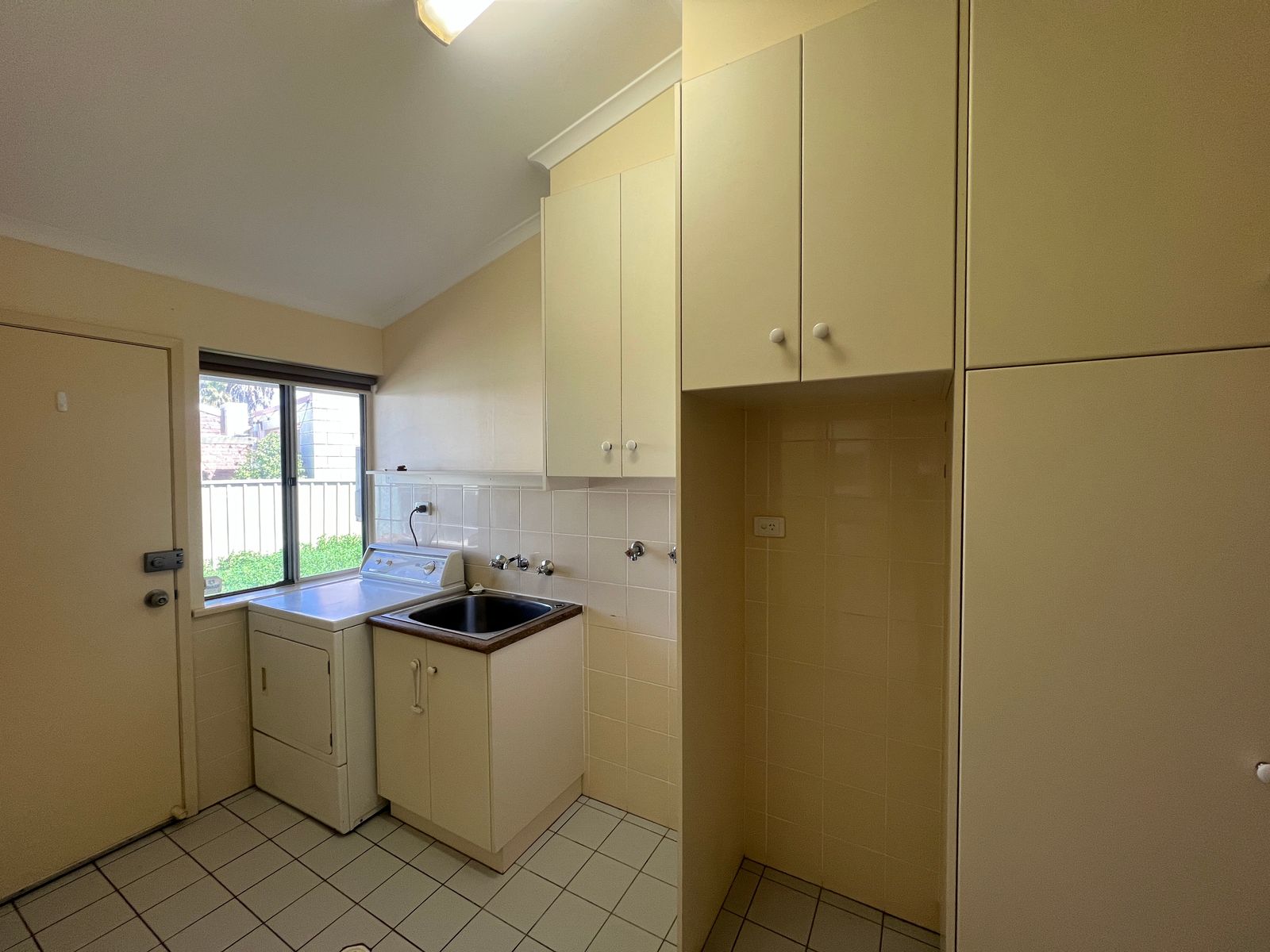 9 De Havilland Drive, Araluen NT 0870, Araluen - Thumbnail 8