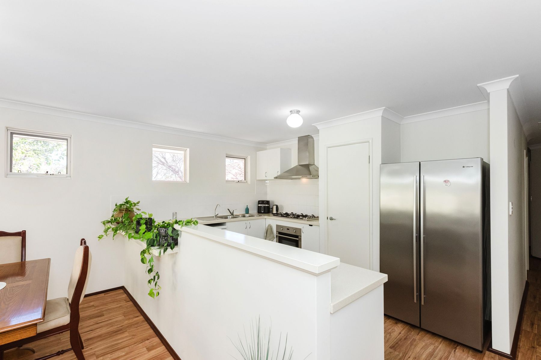 4/19 McKerracher Street, Dudley Park WA 6210, Dudley Park - Thumbnail 2