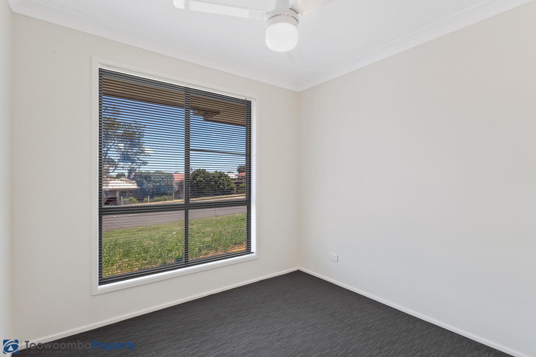 608 Greenwattle Street, Newtown QLD 4350, Newtown - Thumbnail 5