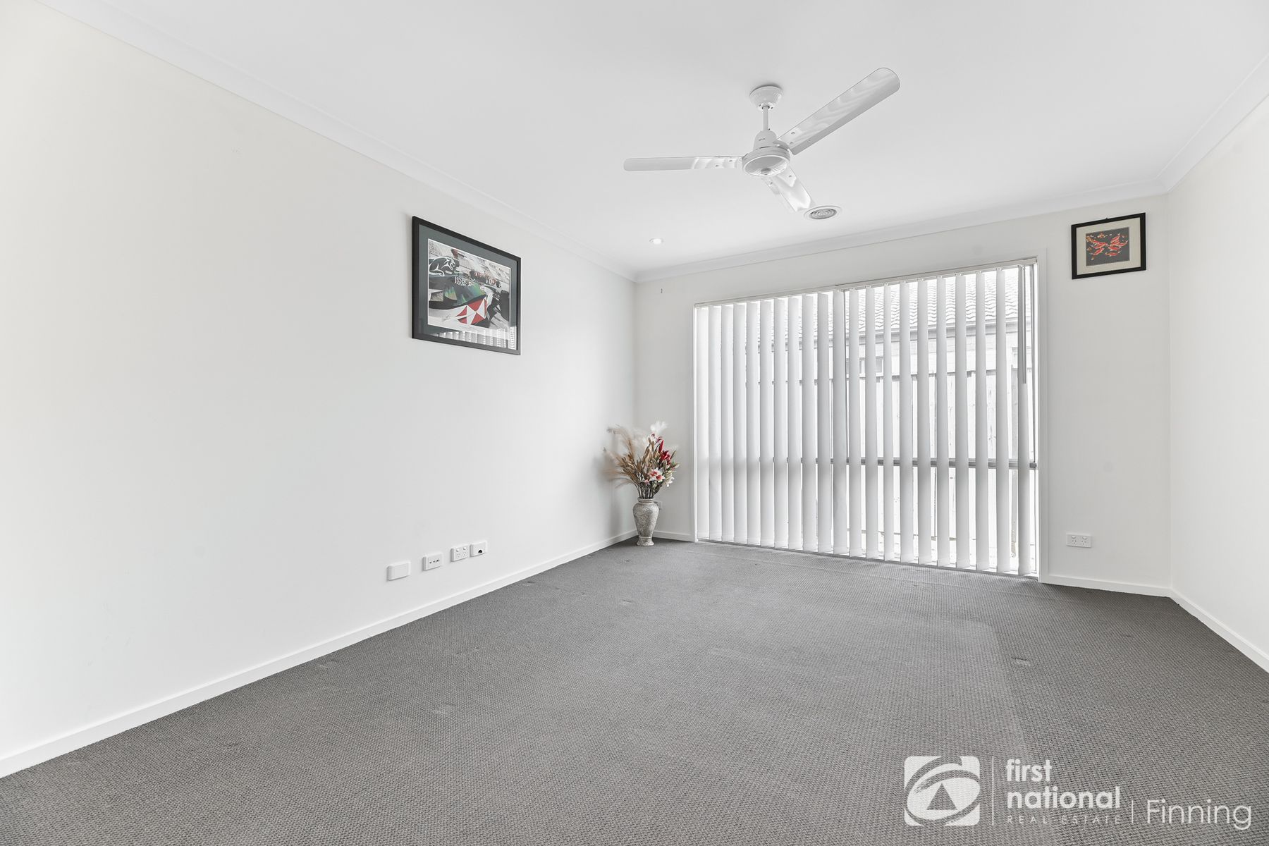 35 Campaspe Street, Clyde North VIC 3978, Clyde North - Thumbnail 8