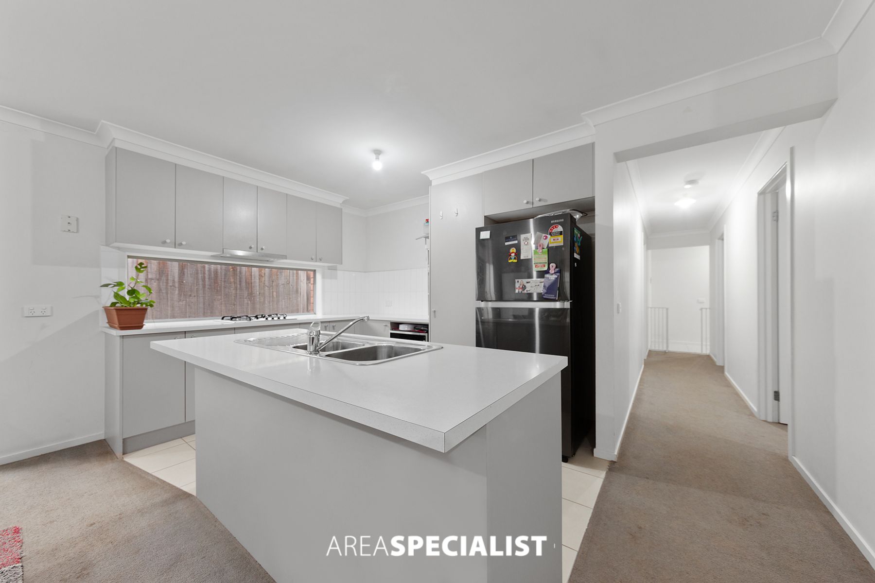 34 Central Avenue, Pakenham, VIC 3810, Pakenham - Thumbnail 3