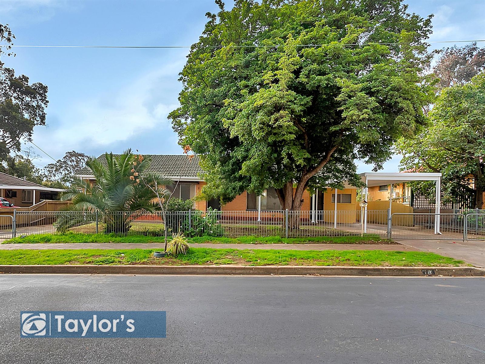 16 Bindi Street, Para Hills West SA 5096