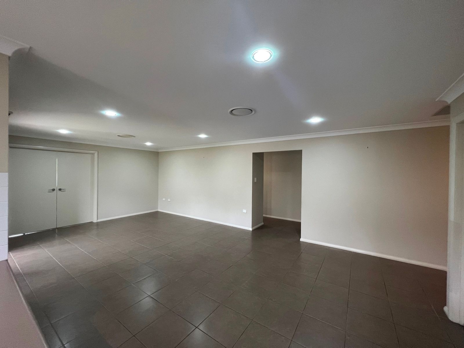 30 Cameron Street, Chinchilla QLD 4413, Chinchilla - Thumbnail 5