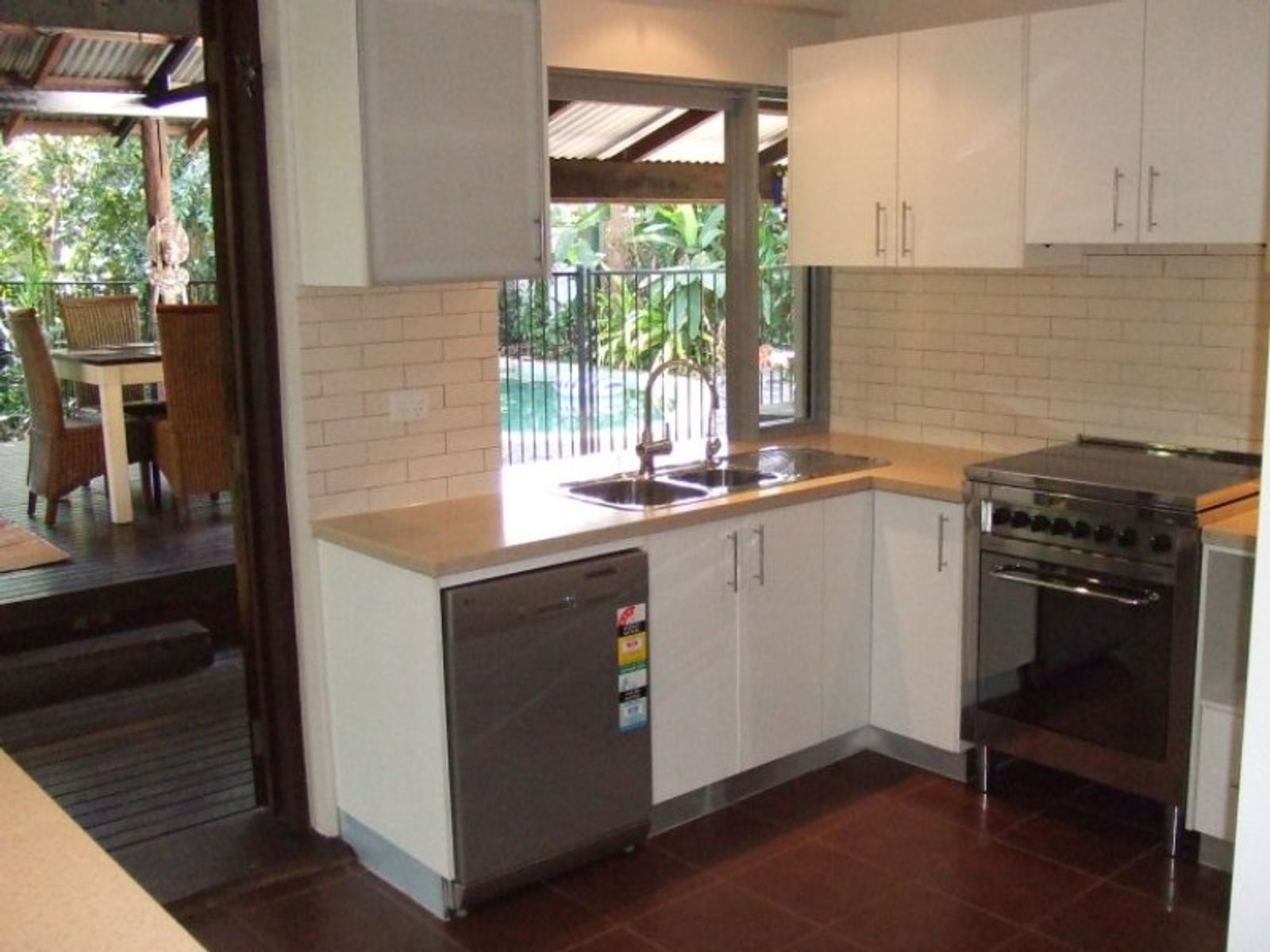 15 Mayhew Crescent, Jingili NT 0810, Jingili - Thumbnail 3