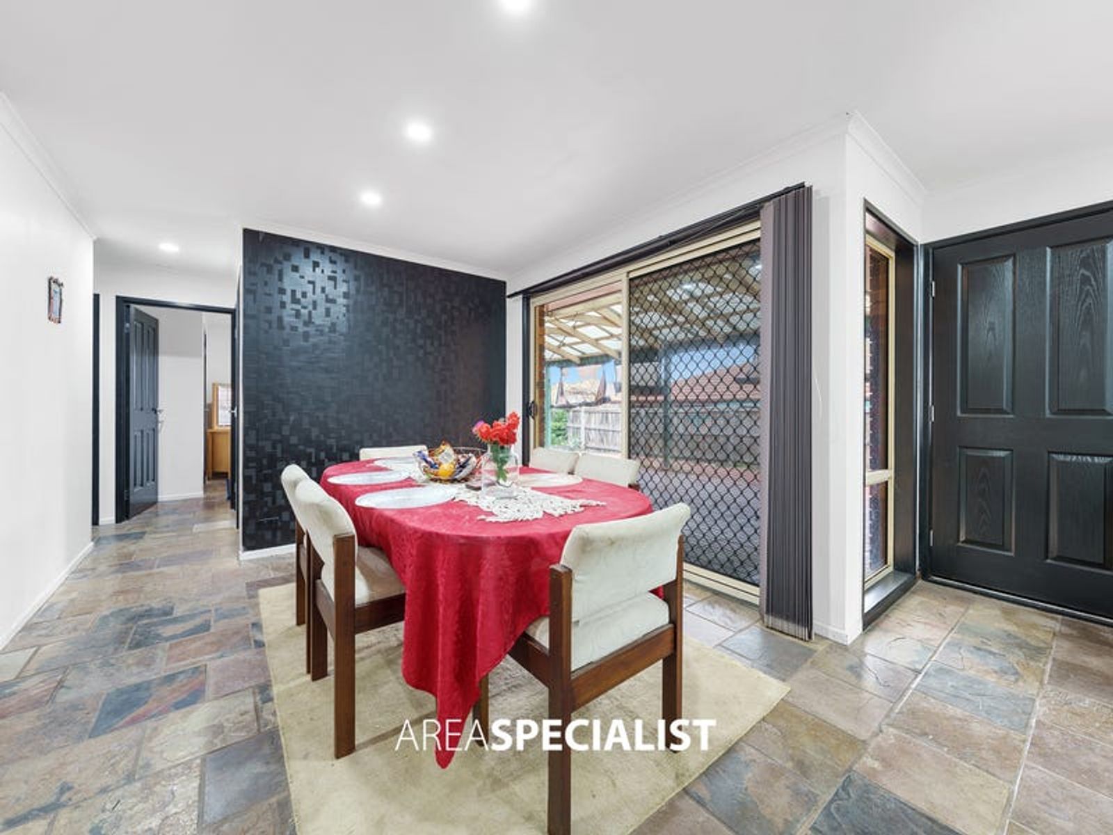 38 Cumberland Chase, Hampton Park, VIC 3976, Hampton Park - Thumbnail 4