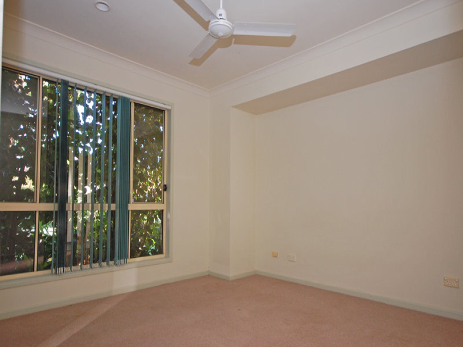 30 Queen Charlotte Court, Mudgeeraba QLD 4213, Mudgeeraba - Thumbnail 7