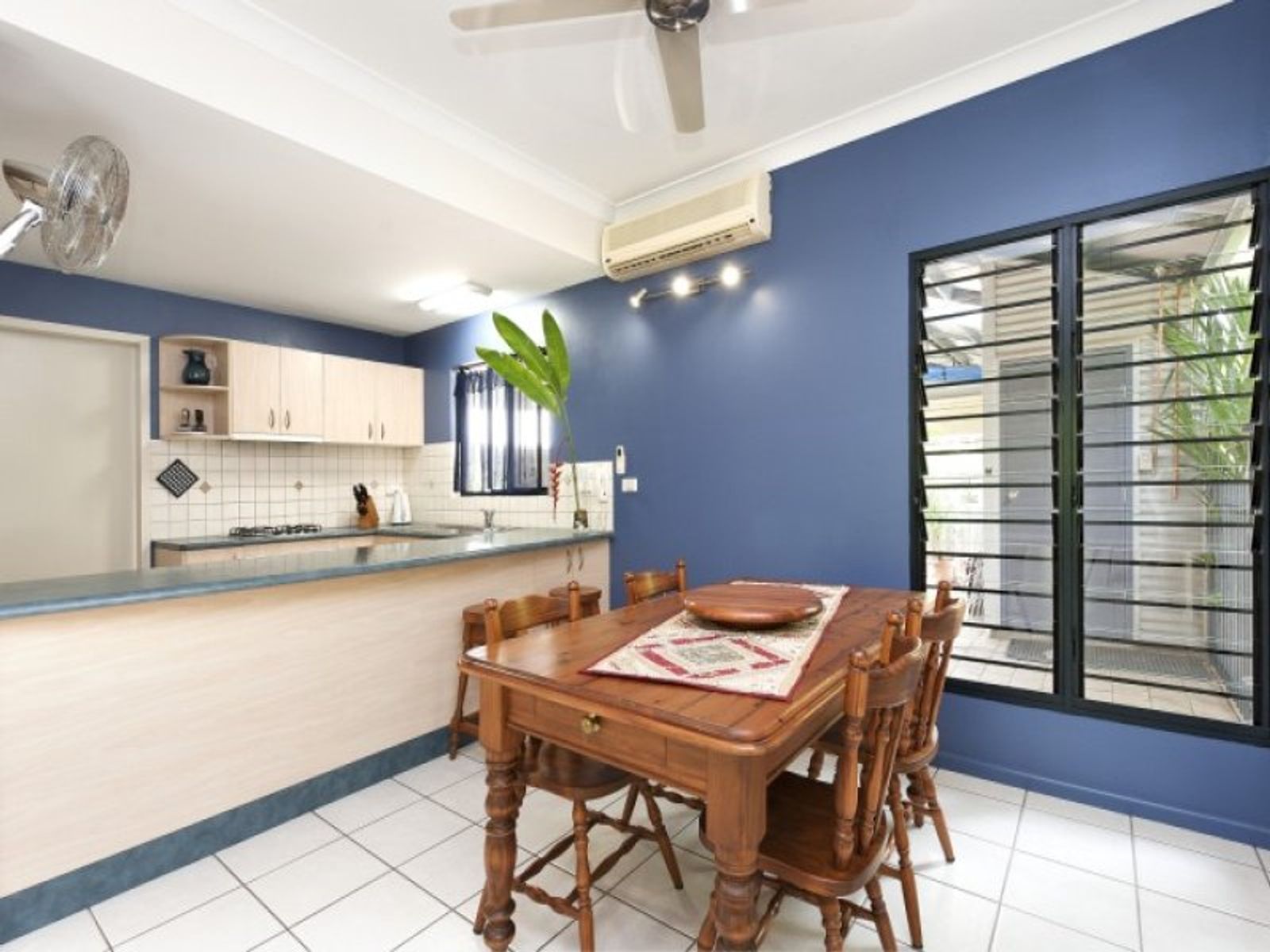 2/12 Banyan Street, Fannie Bay NT 0820, Fannie Bay - Thumbnail 2