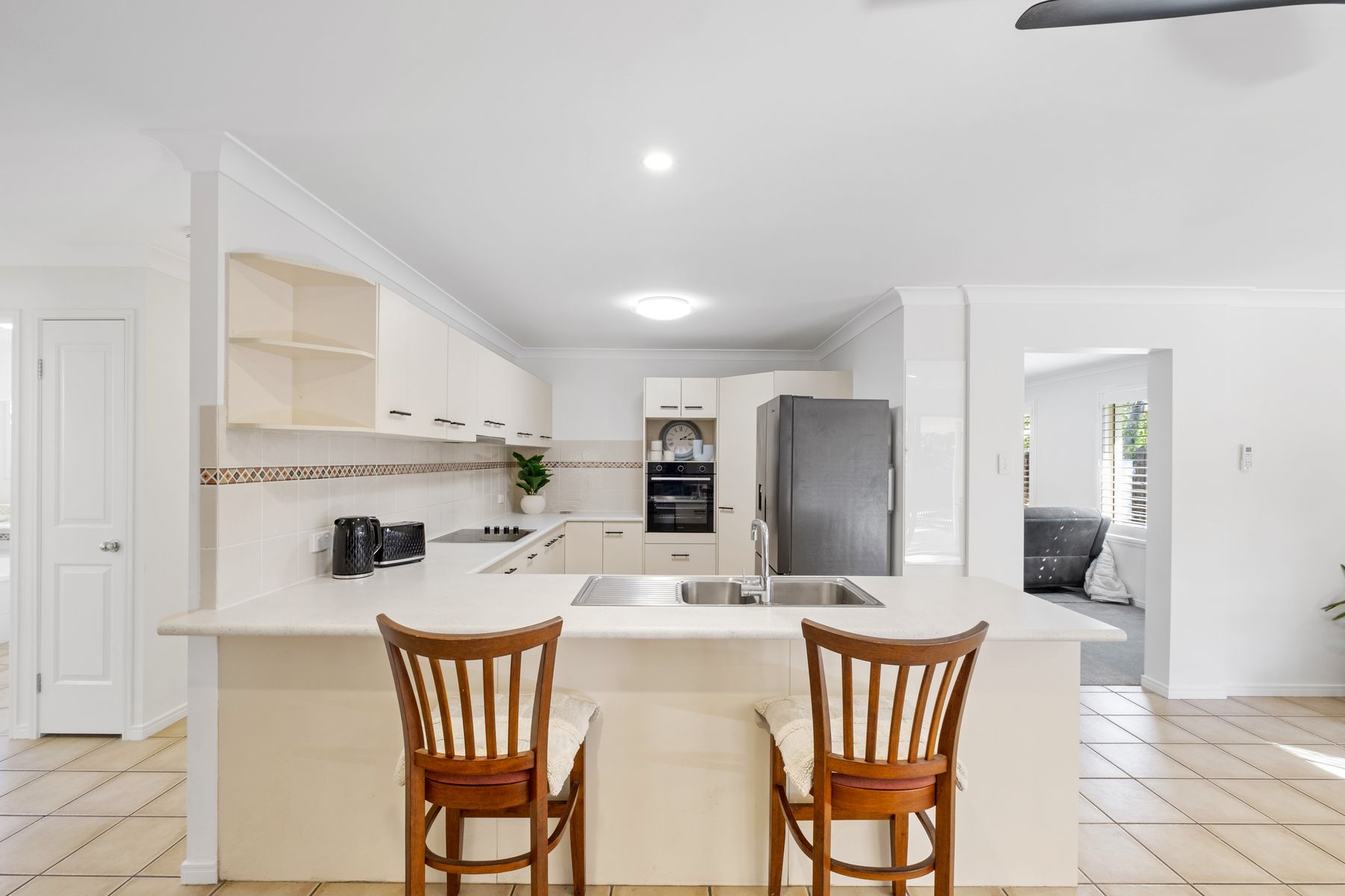 11 Trinity Crescent, Sippy Downs QLD 4556, Sippy Downs - Thumbnail 6