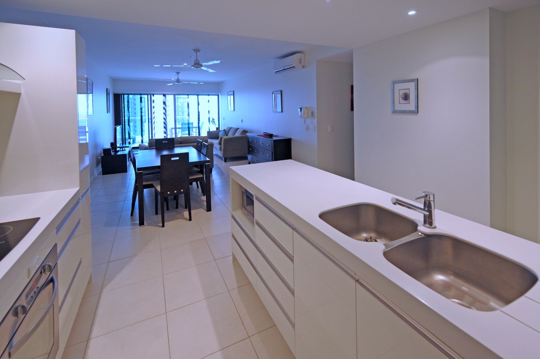 2505/43e Knuckey Street, Darwin City NT 0800, Darwin City - Thumbnail 2