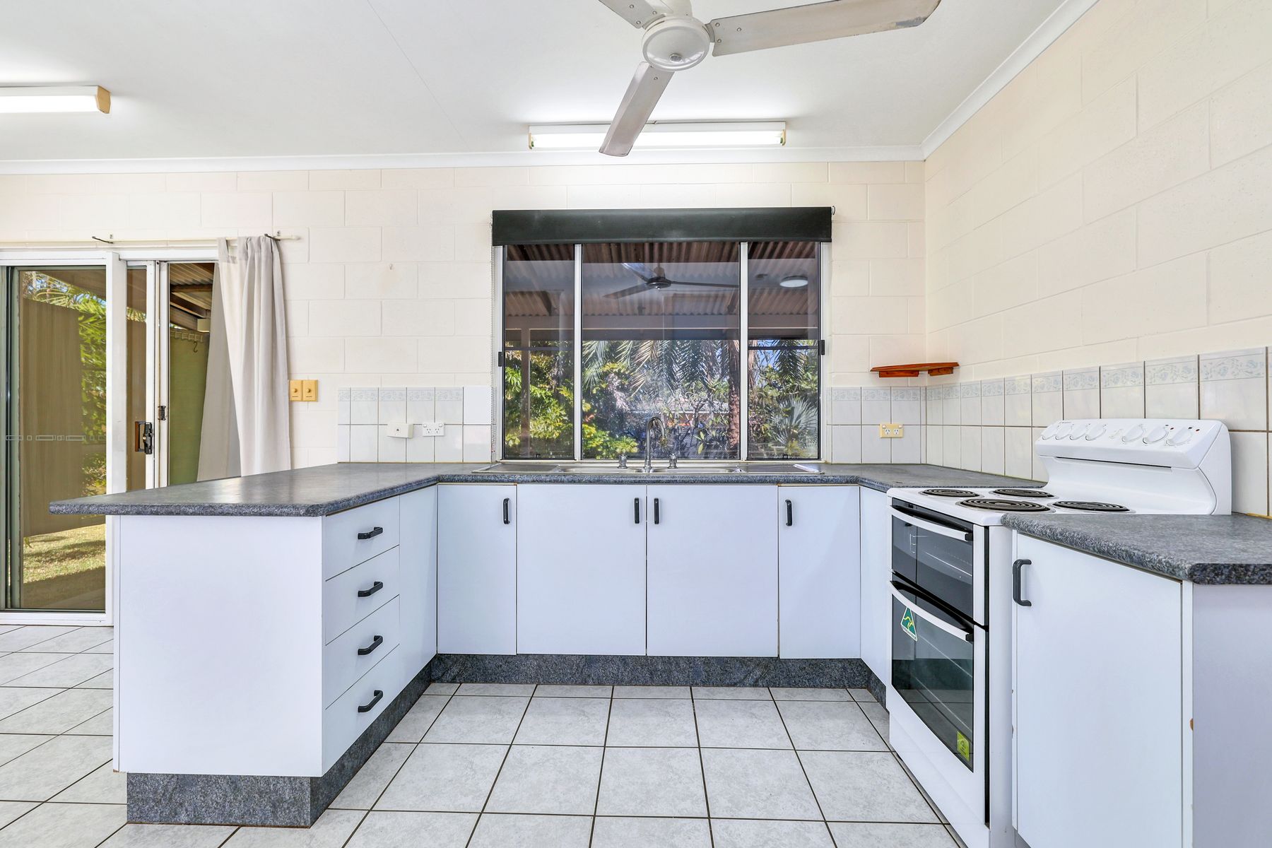 15 Beacon Court, Woodroffe NT 0830, Woodroffe - Thumbnail 3