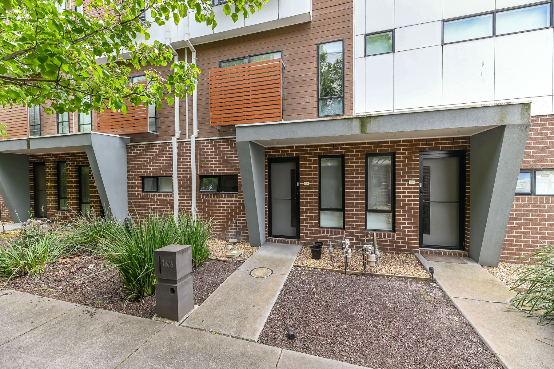 16/6 Huckson Street, Dandenong, VIC 3175, Dandenong - Thumbnail 2