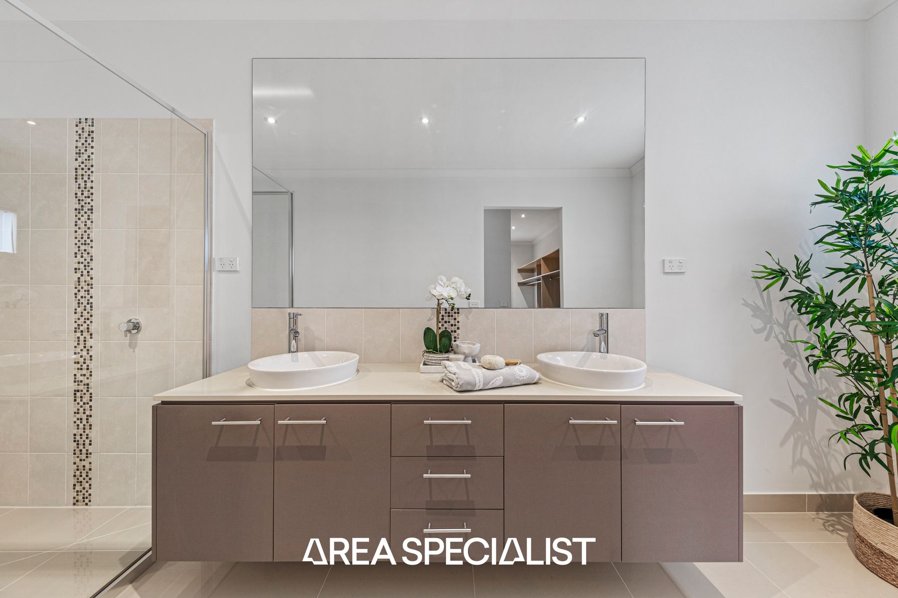 26 Whiteley Way, Pakenham, VIC 3810, Pakenham - Thumbnail 6