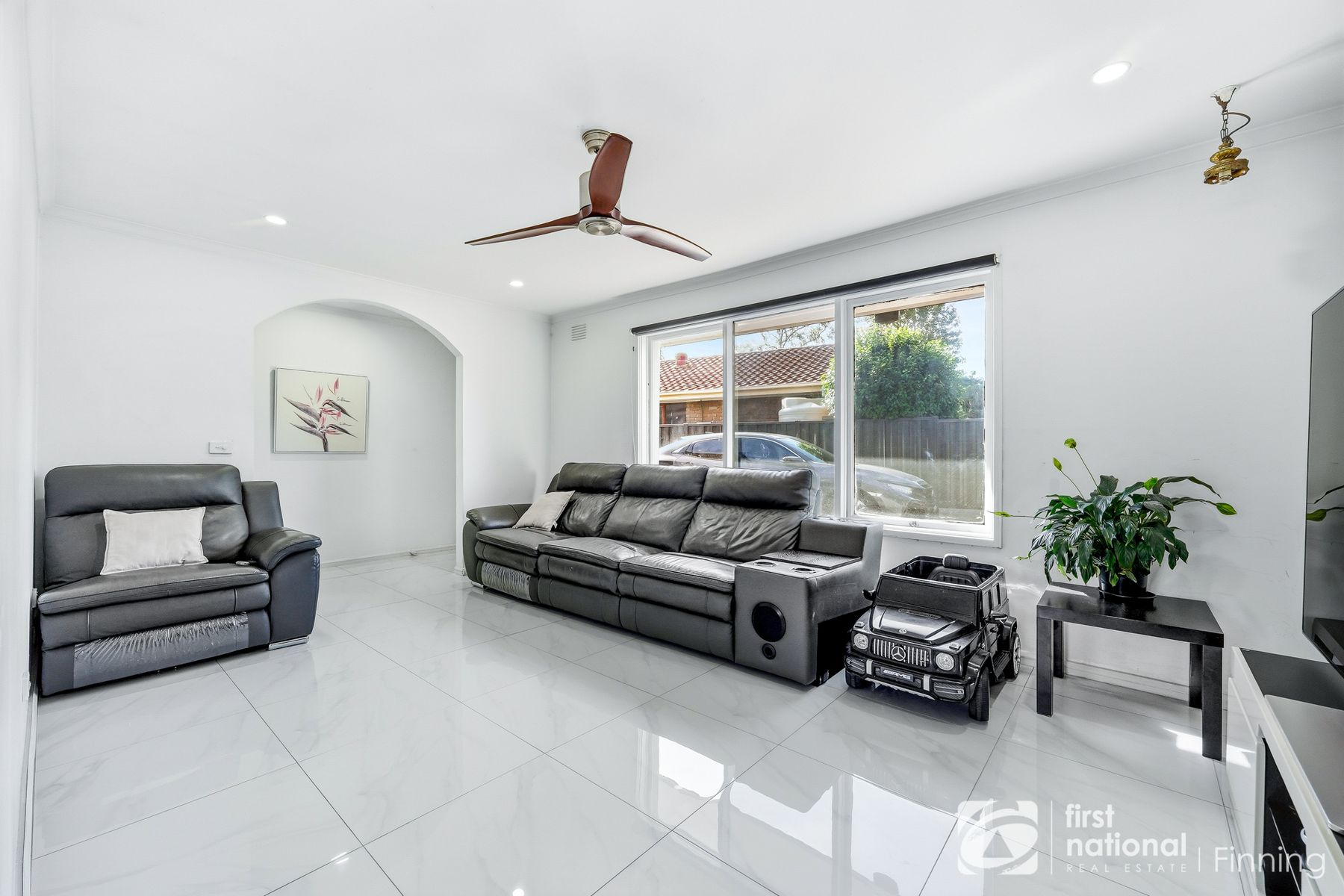 3 Ainsleigh Court, Cranbourne VIC 3977, Cranbourne - Thumbnail 6