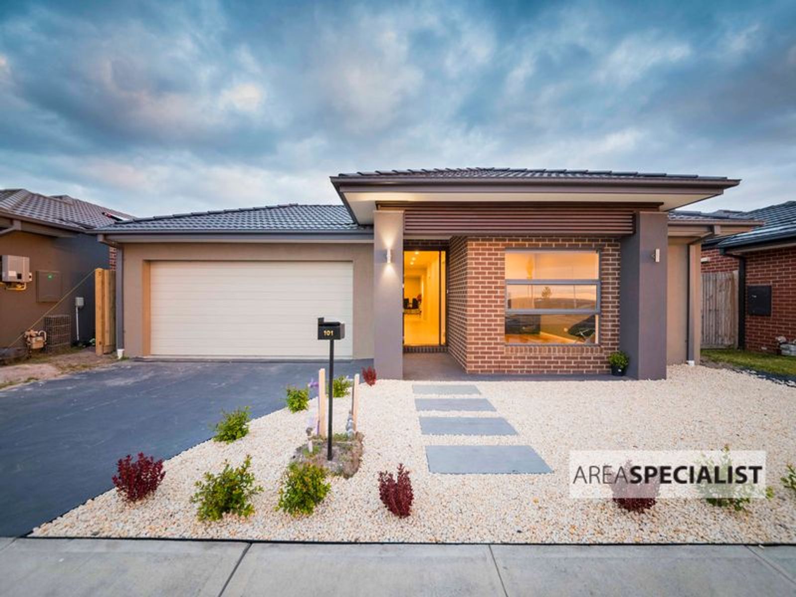 101 Everlasting Boulevard, Cranbourne West, VIC 3977