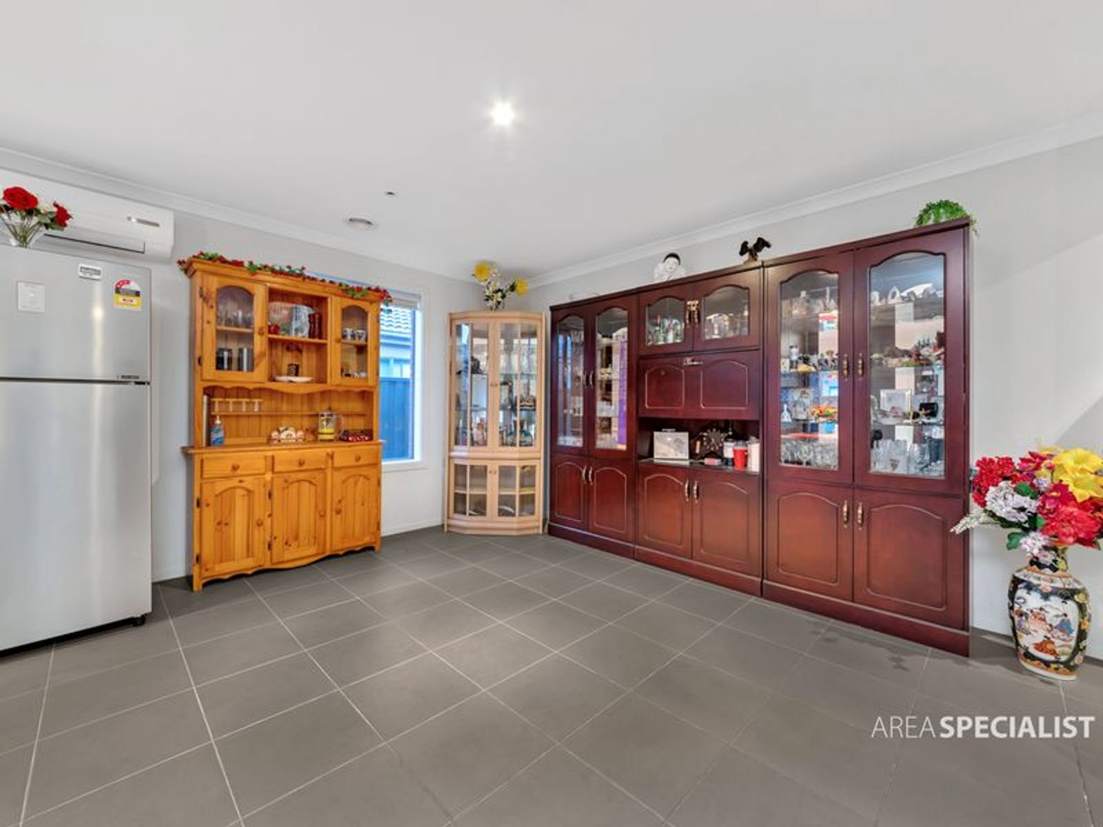 28 Benedetto Crescent, Cranbourne East, VIC 3977, Cranbourne East - Thumbnail 5