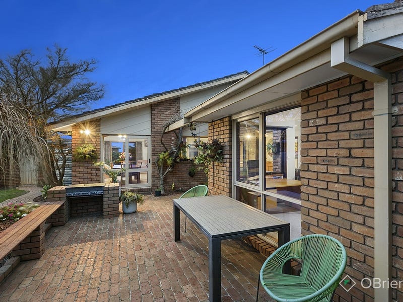 7 Enfield Close, Endeavour Hills, VIC 3802, Endeavour Hills - Thumbnail 8