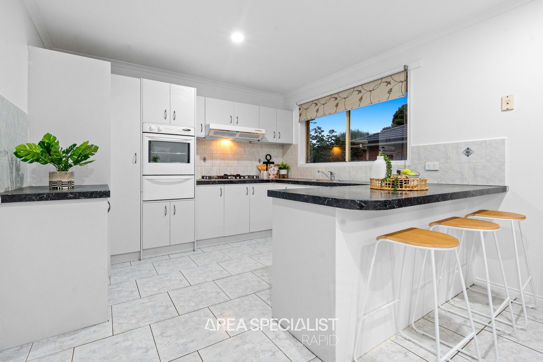 15 Arnica Close, Hampton Park, VIC 3976, Hampton Park - Thumbnail 5