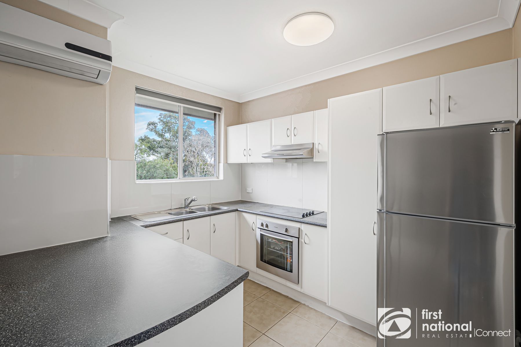 8/102 Windsor Street, Richmond NSW 2753, Richmond - Thumbnail 2
