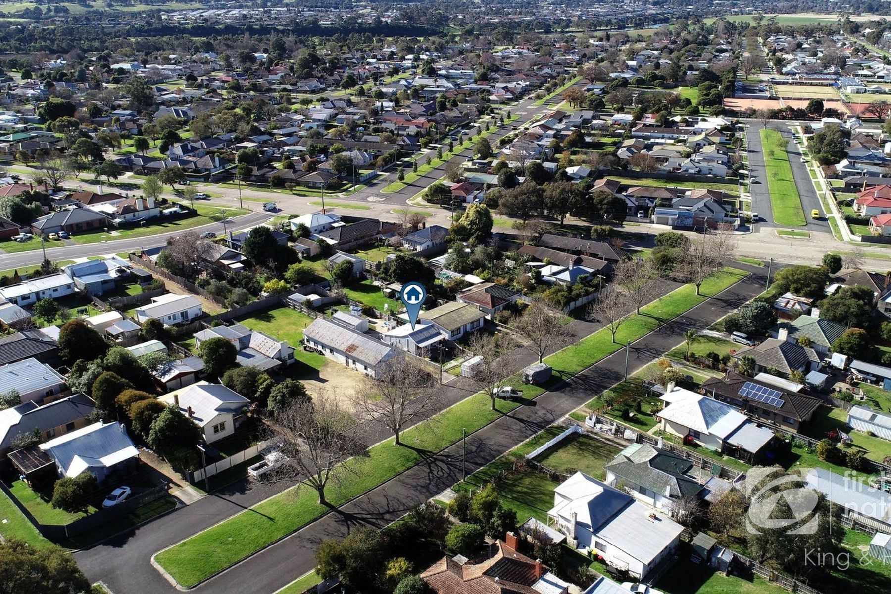 12 Bull Street, Bairnsdale VIC 3875