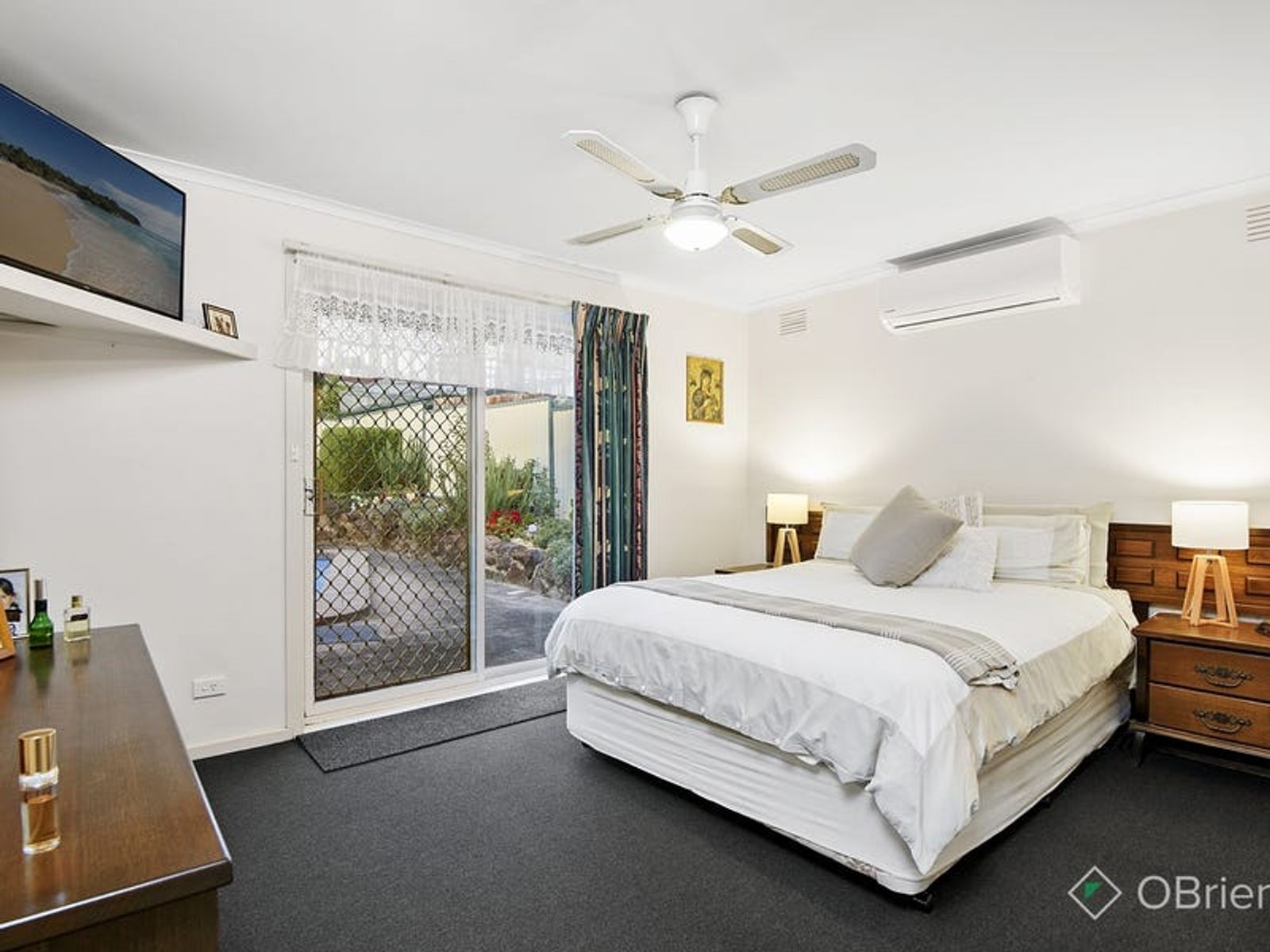 17 Essex Park Drive, Endeavour Hills, VIC 3802, Endeavour Hills - Thumbnail 5