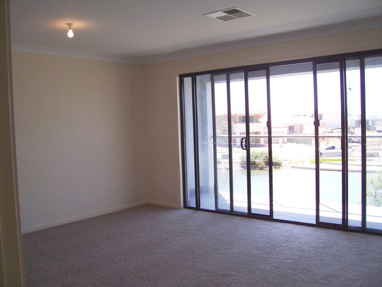 5 Pine Court, Mawson Lakes, SA 5095, Mawson Lakes - Thumbnail 6