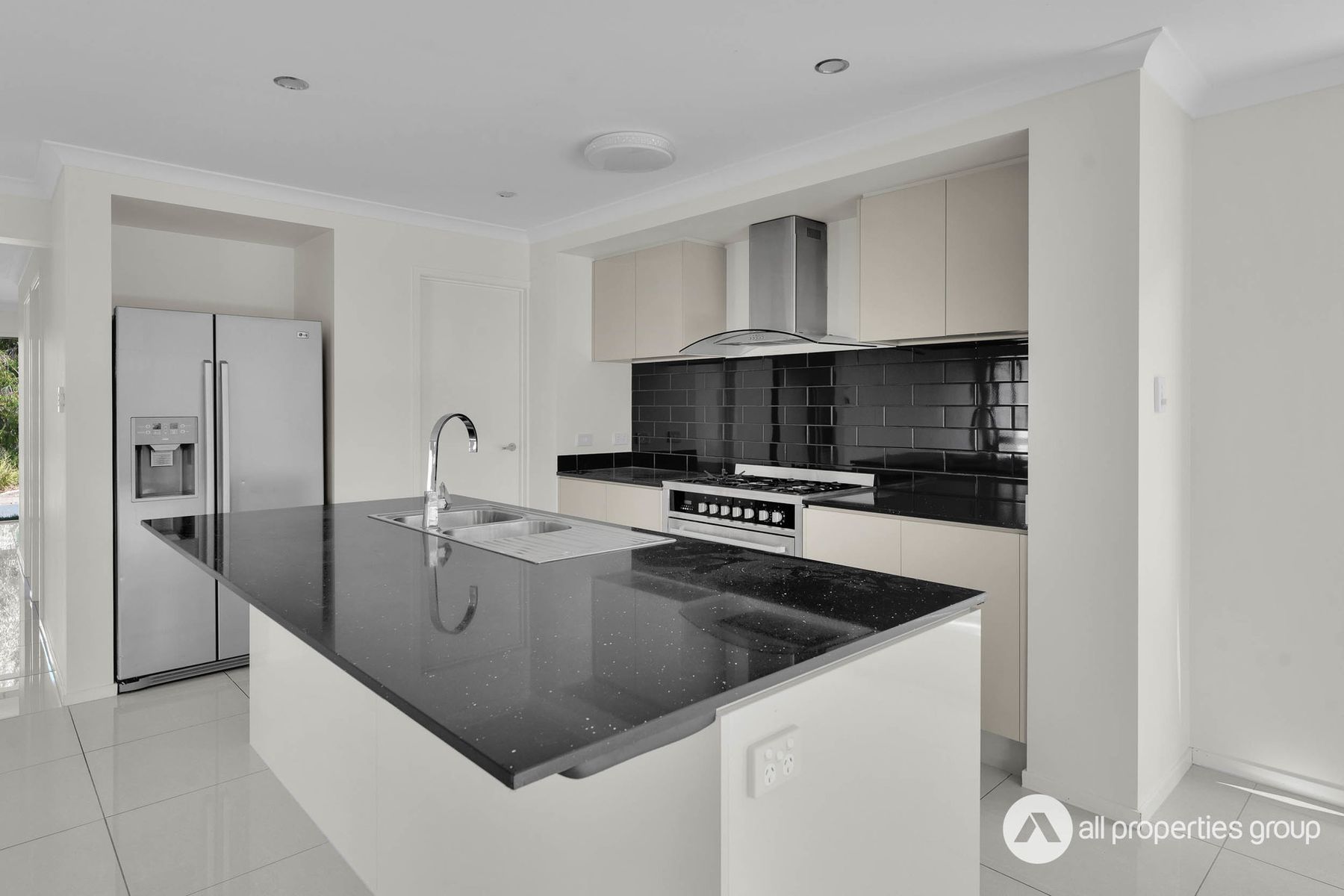 43 Tallwoods Circuit, Yarrabilba QLD 4207, Yarrabilba - Thumbnail 4