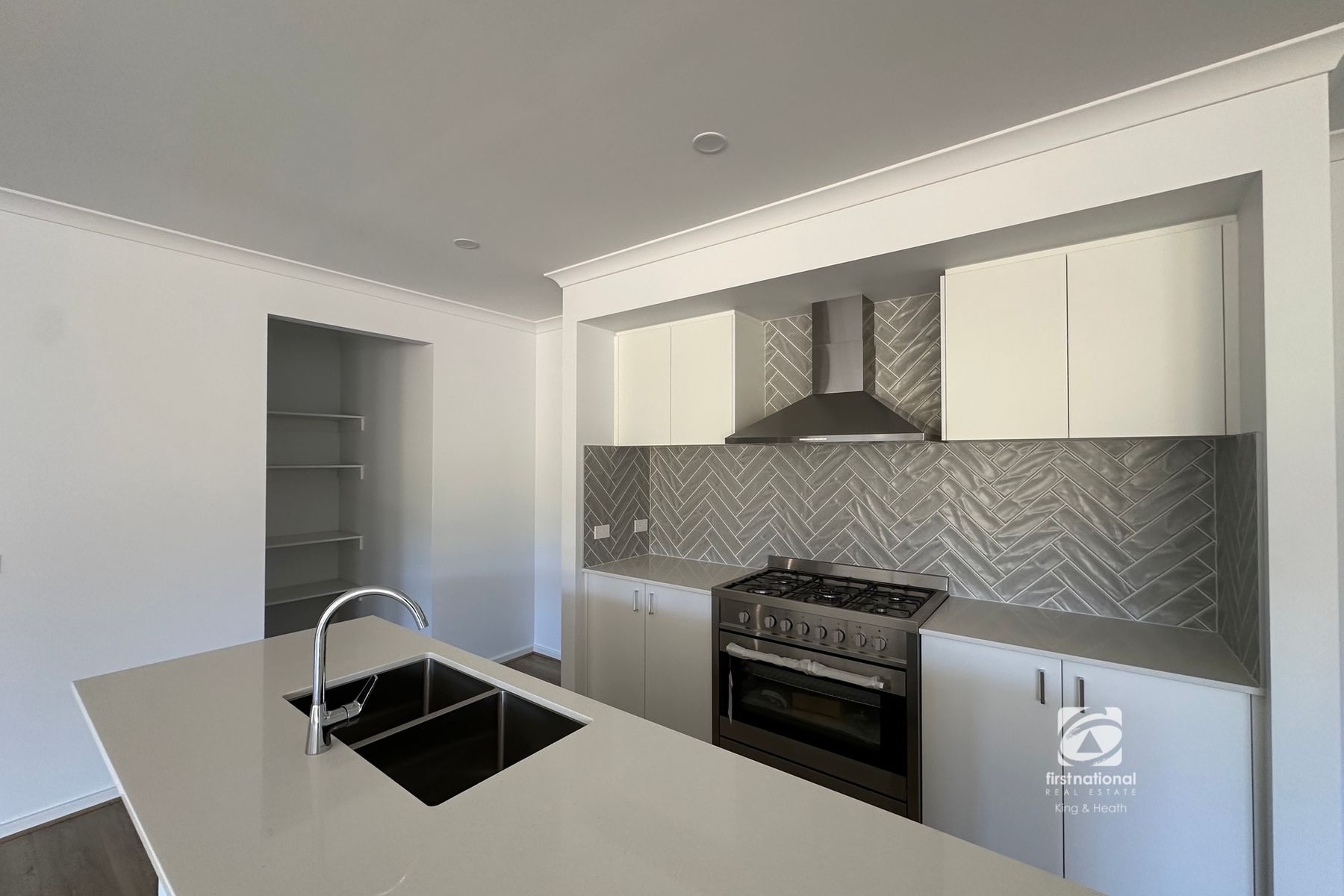 4 Grassby Rise, Metung VIC 3904, Metung - Thumbnail 3