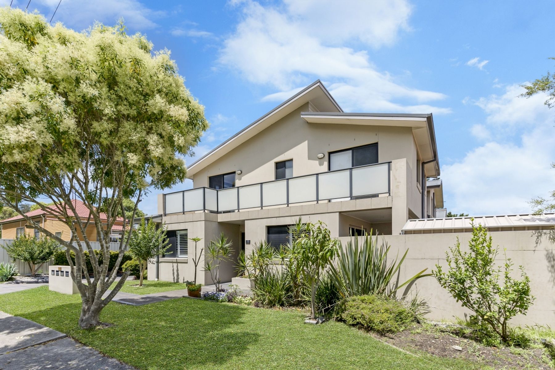 1/11 Sweet Street, Warners Bay NSW 2282