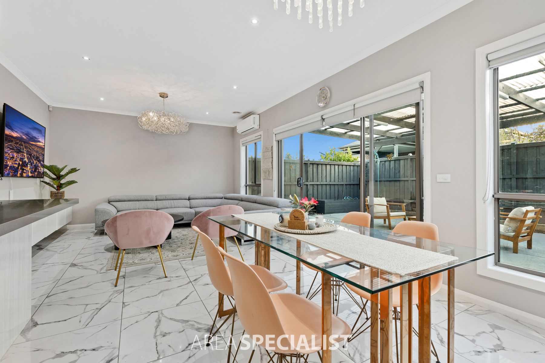 17 Trainers Way, Clyde North, VIC 3978, Clyde North - Thumbnail 4