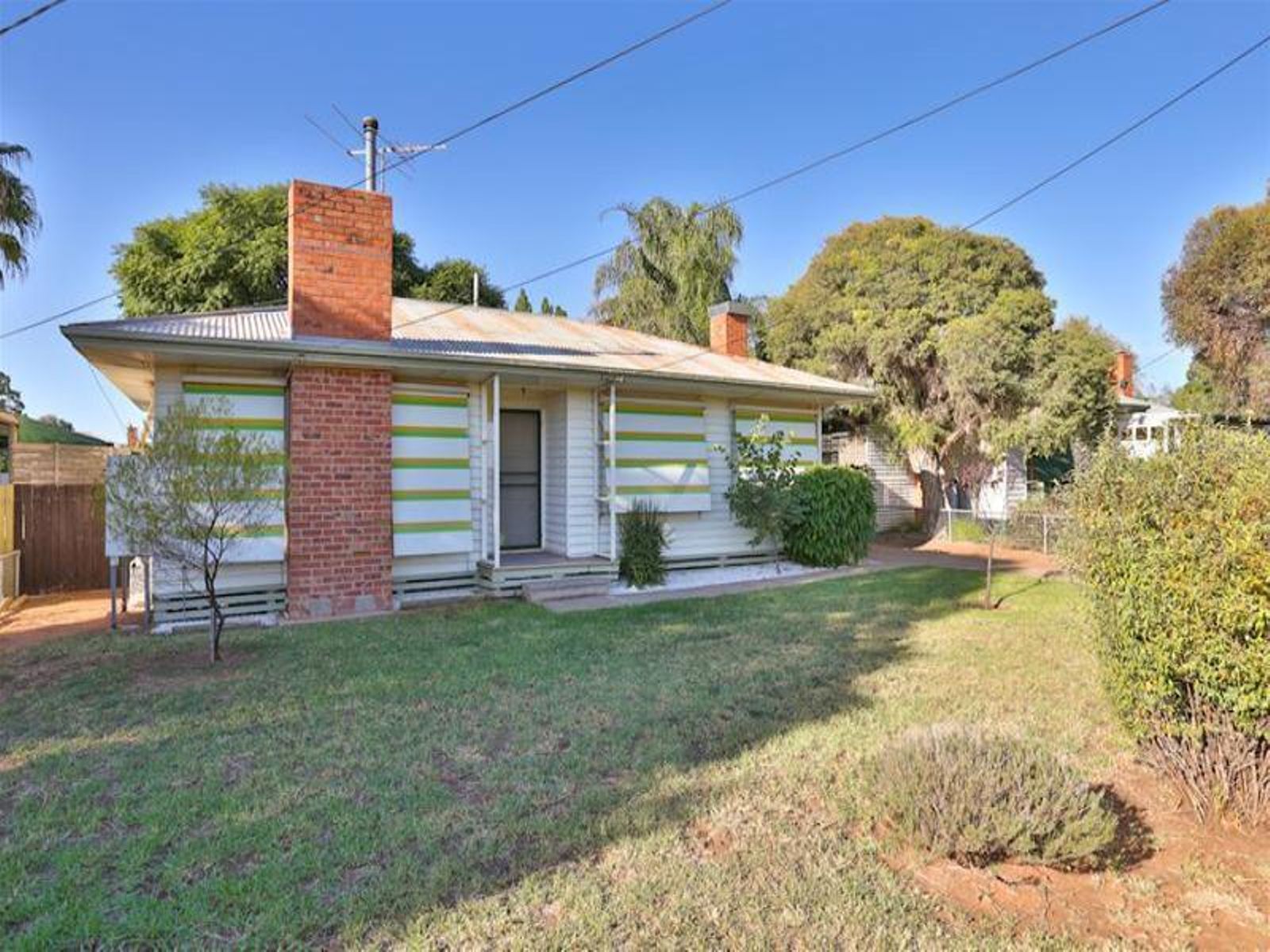 4 Jenkins Place, Mildura - Image 1