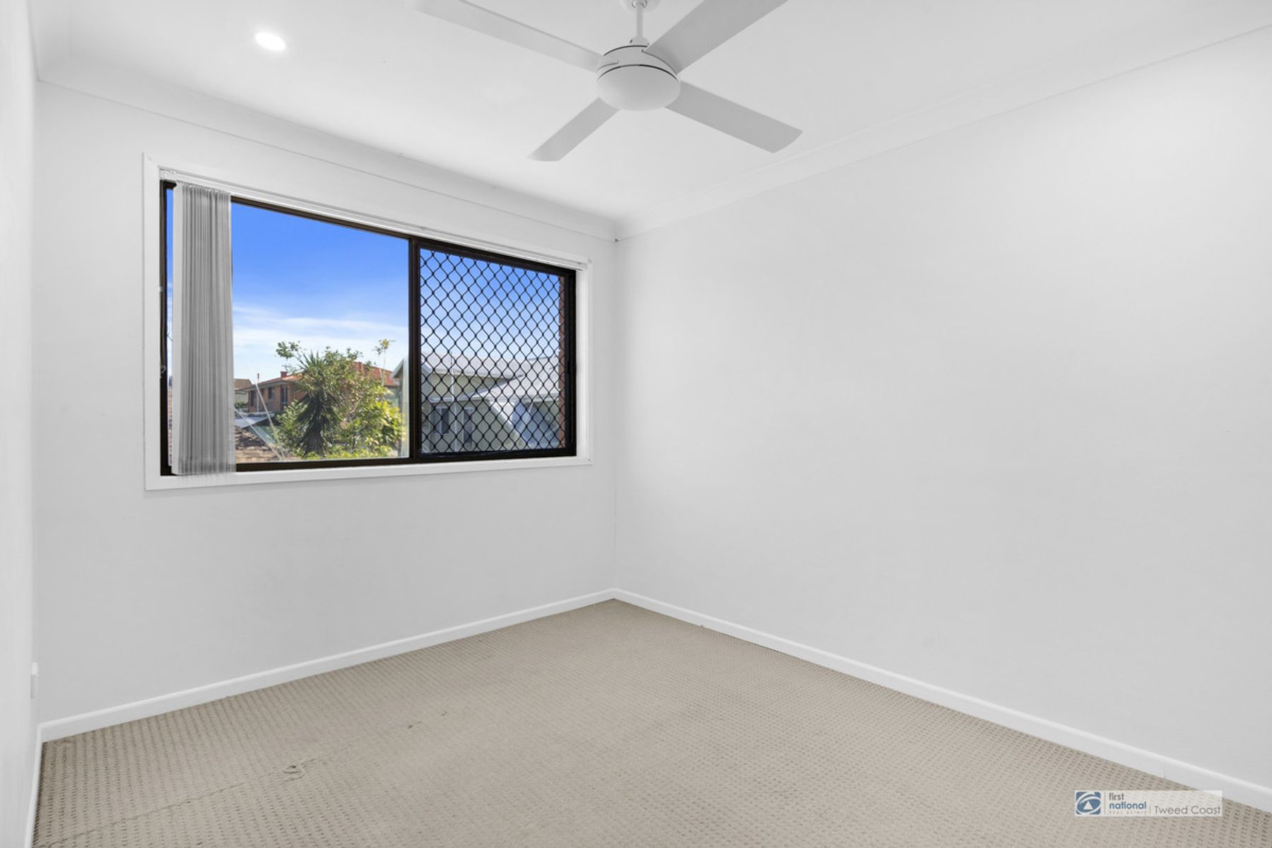 5/62 Coolangatta Road, Coolangatta QLD 4225, Coolangatta - Thumbnail 4
