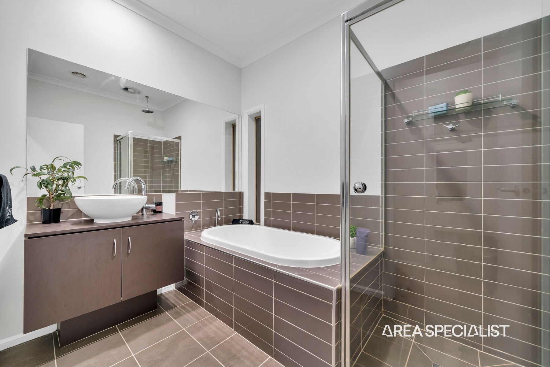 56 Hummingbird Boulevard, Tarneit, VIC 3029, Tarneit - Thumbnail 5