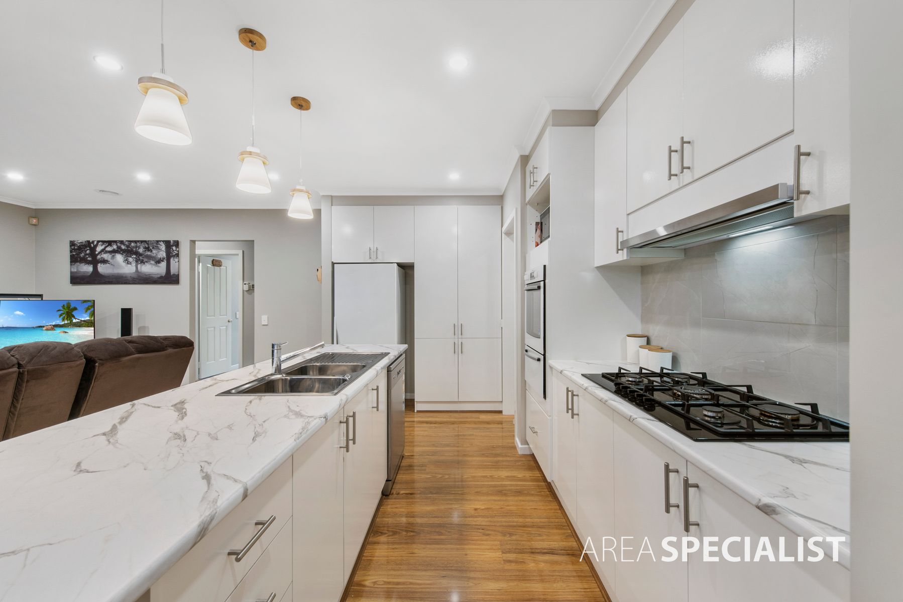10 Falconer Tce, Hoppers Crossing (5)