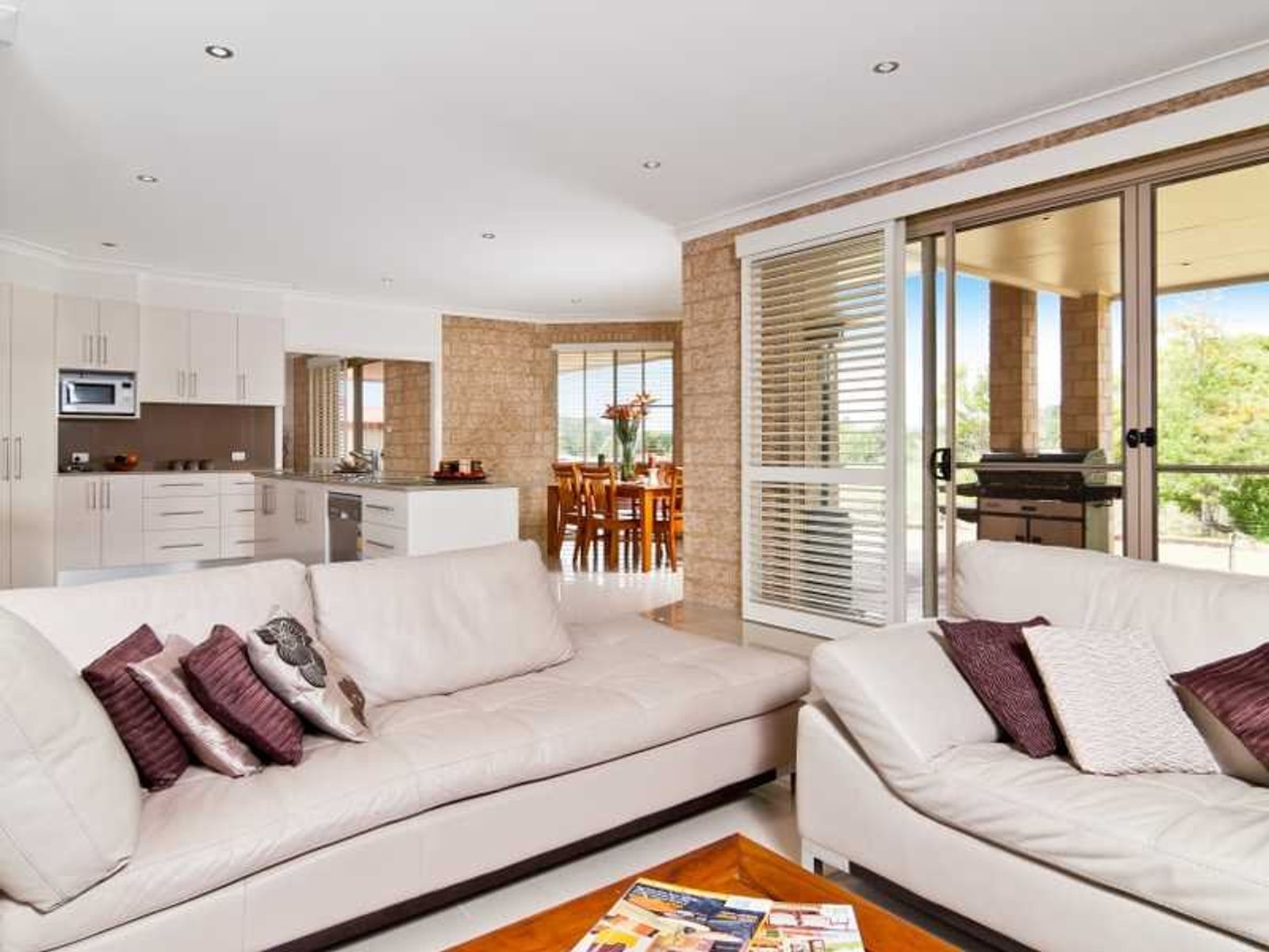 12 Lockton Road, Numulgi - Thumbnail 4