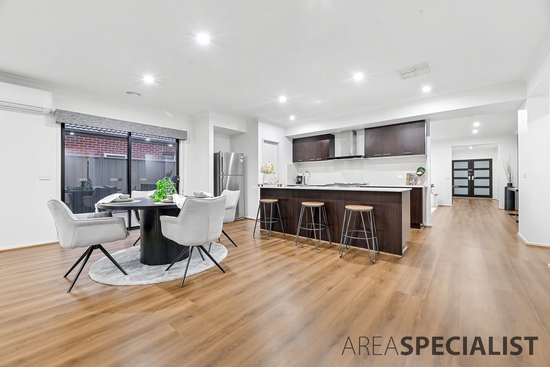 3 Aspera Place, Cranbourne North, Cranbourne North - Thumbnail 8