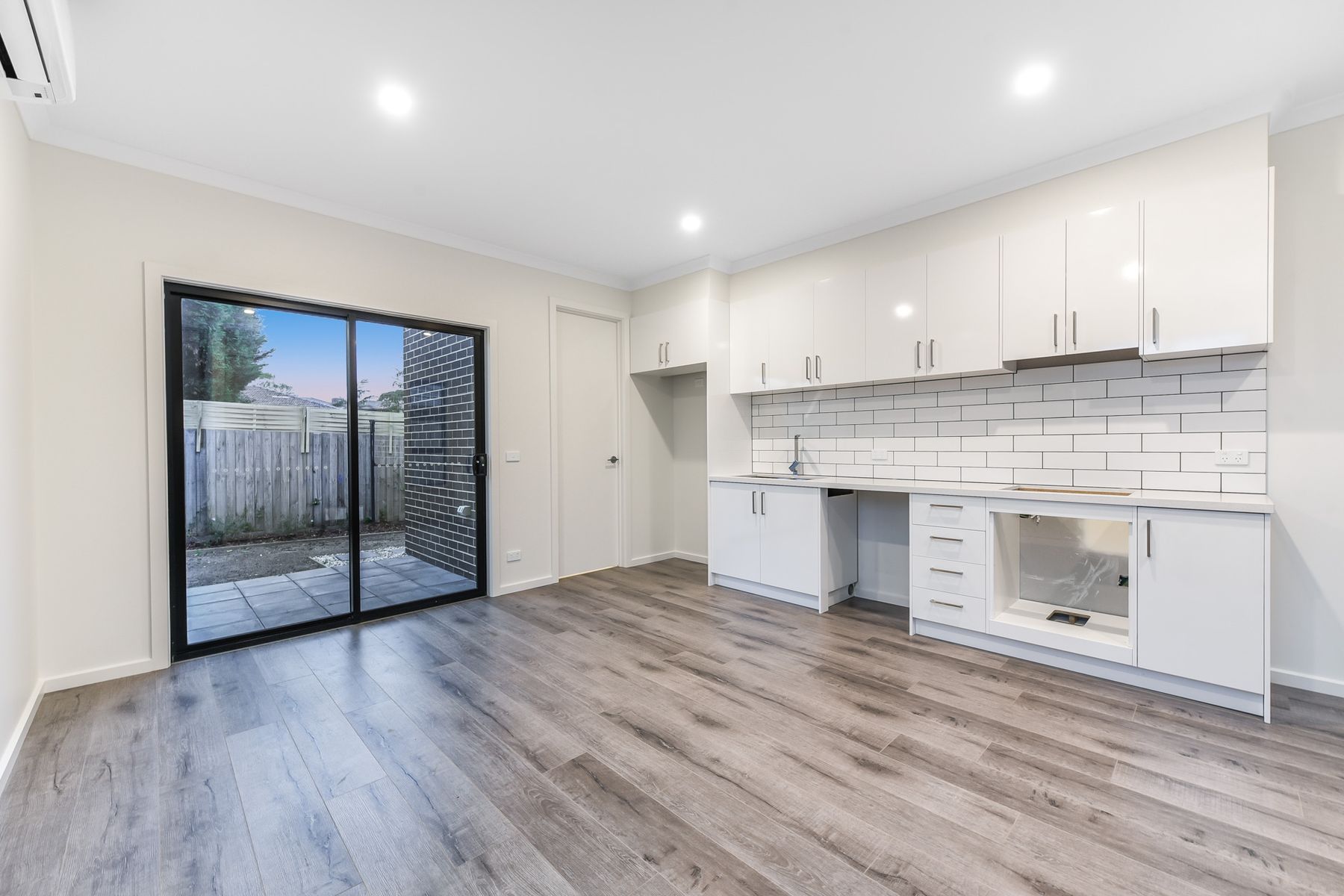 3/17 Raymond Street, Noble Park, VIC 3174, Noble Park - Thumbnail 5
