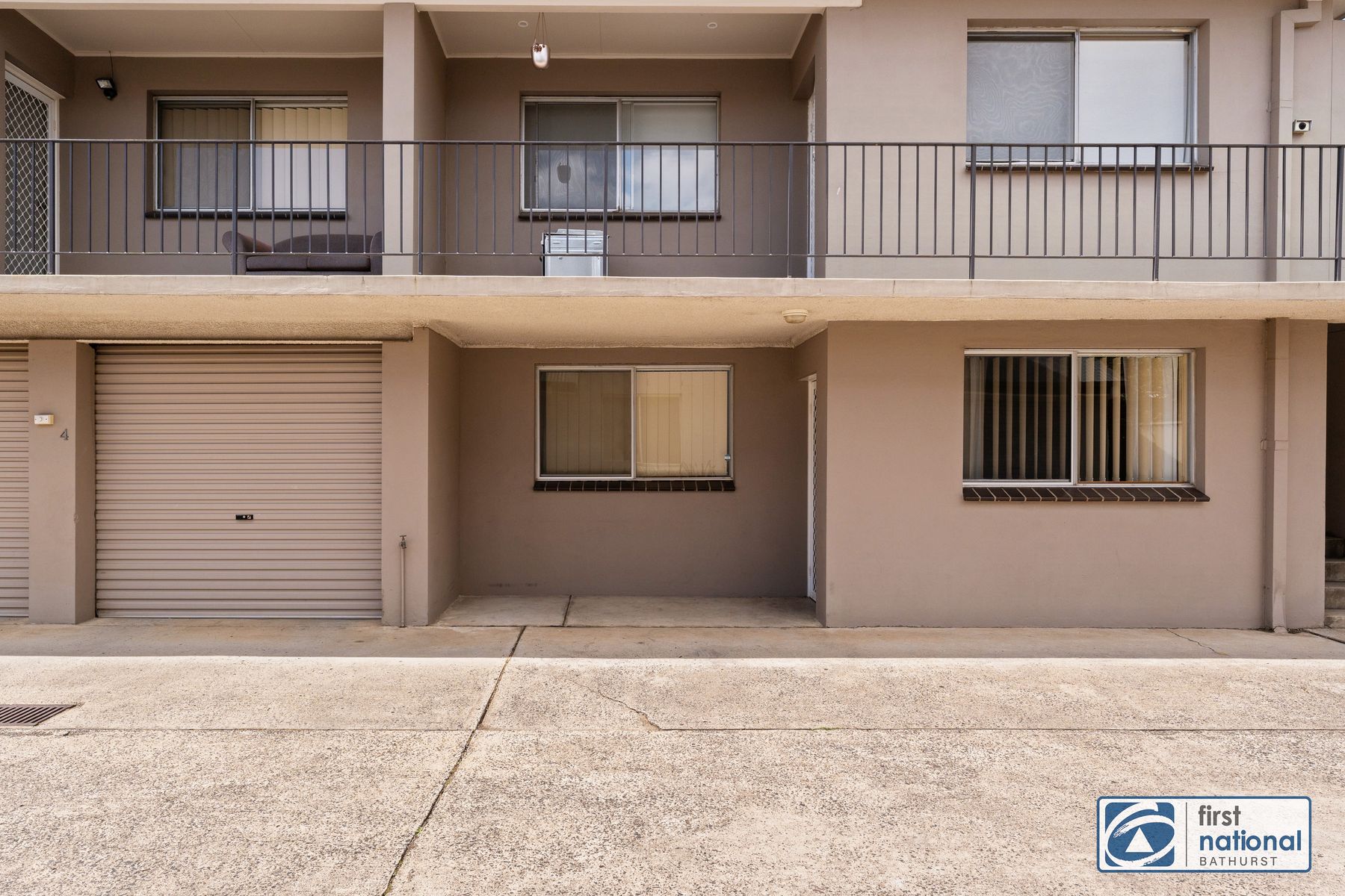 4/111 Lambert Street, Bathurst NSW 2795