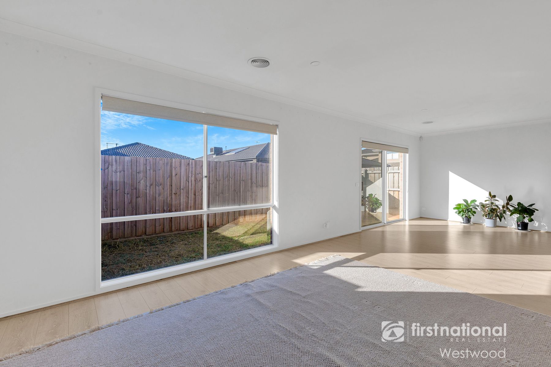10 Wagner Drive, Werribee VIC 3030, Werribee - Thumbnail 3