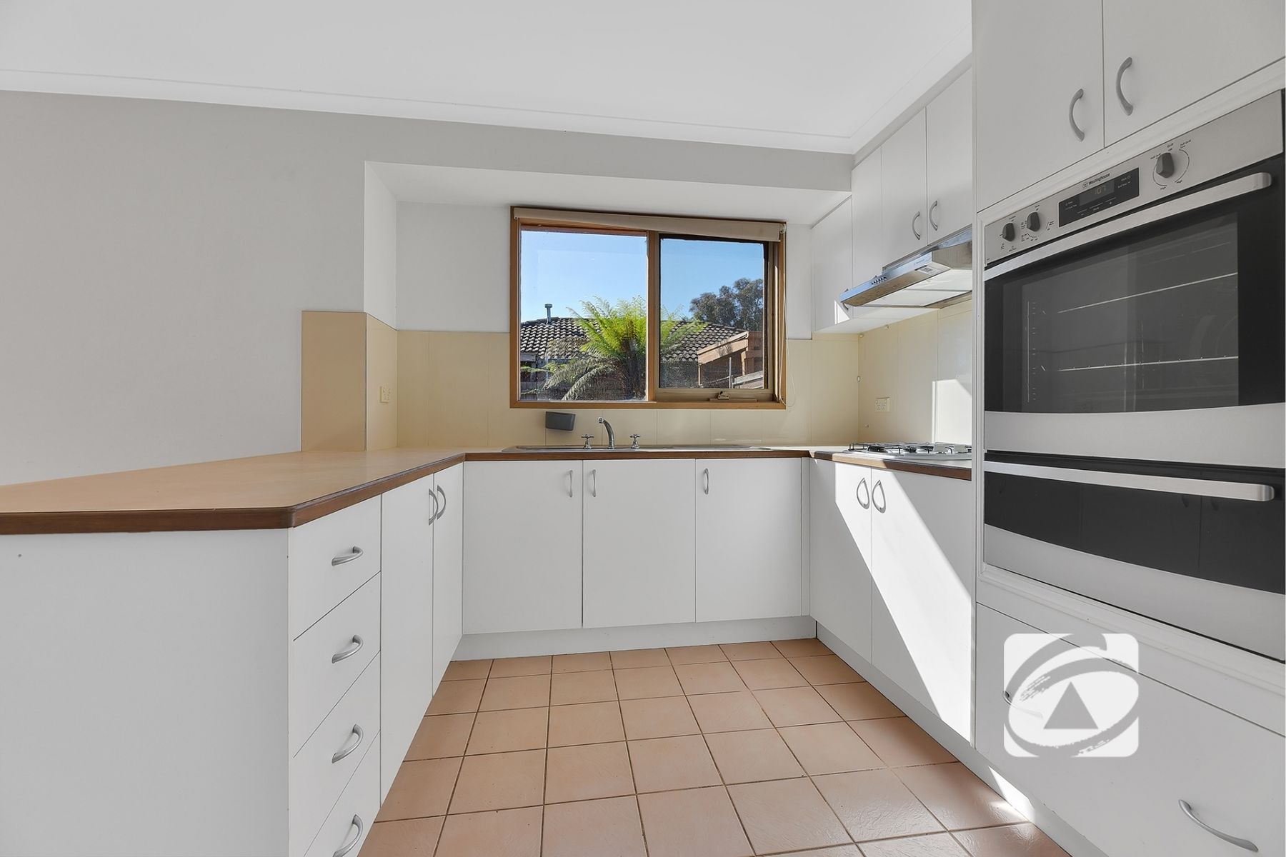 25 Coolong Avenue, Berwick VIC 3806, Berwick - Thumbnail 6