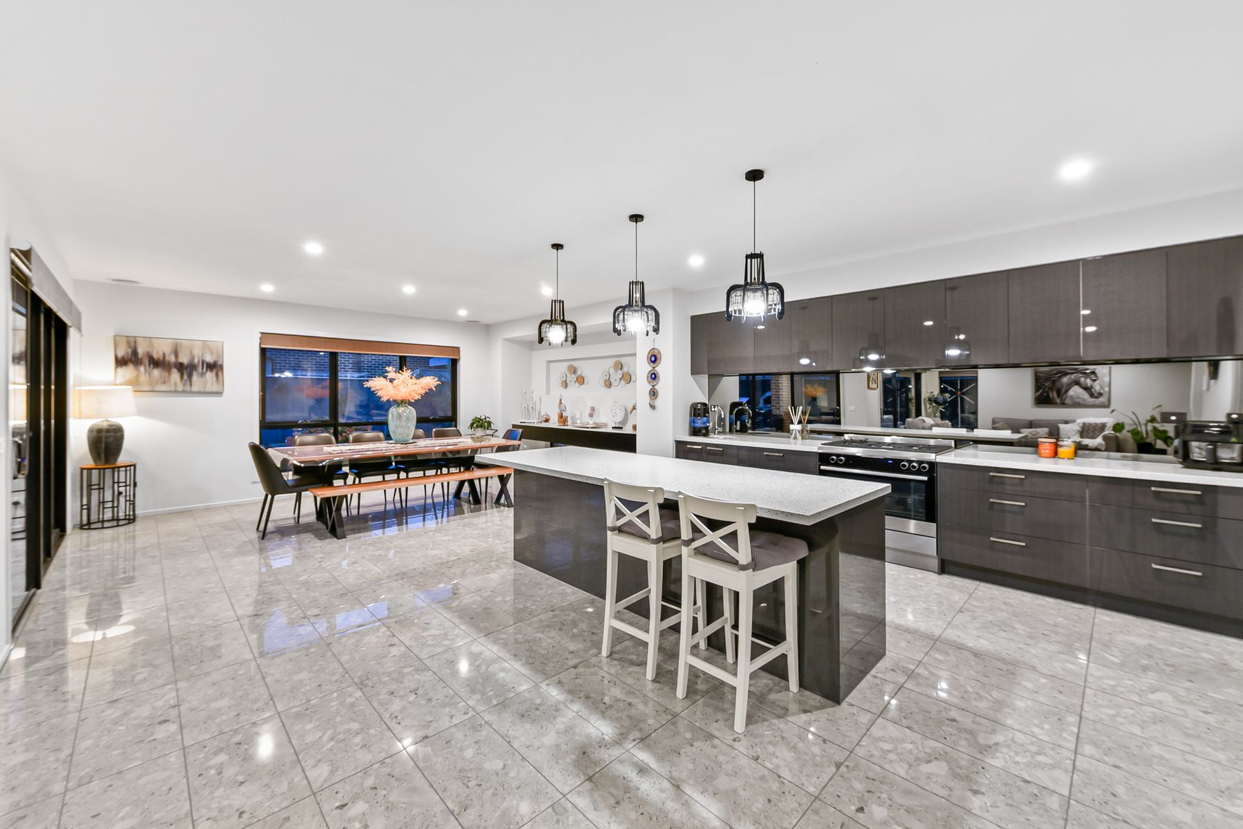 40 Merrin Circuit, Clyde North, VIC 3978, Clyde North - Thumbnail 4