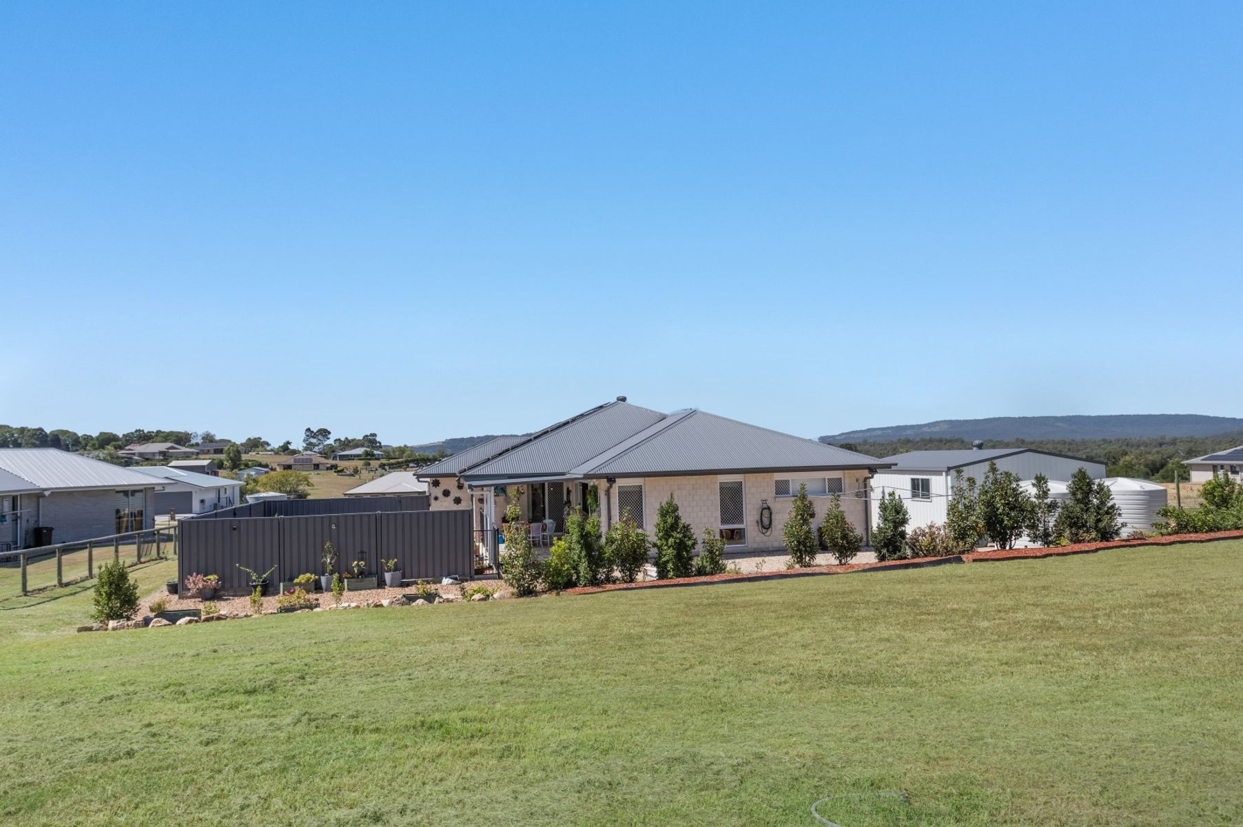 8 Ridgevale Drive, Regency Downs QLD 4341, Regency Downs - Thumbnail 3
