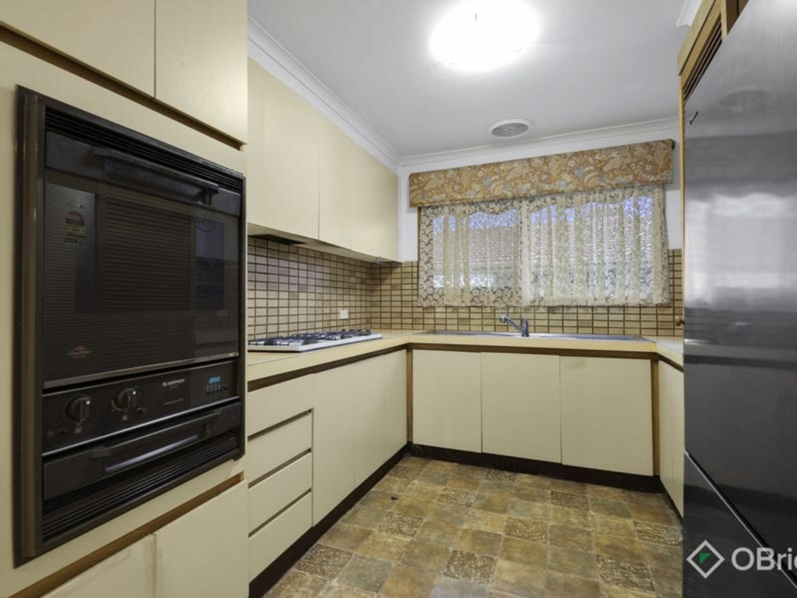 4 William Hovell Drive, Endeavour Hills, VIC 3802, Endeavour Hills - Thumbnail 4