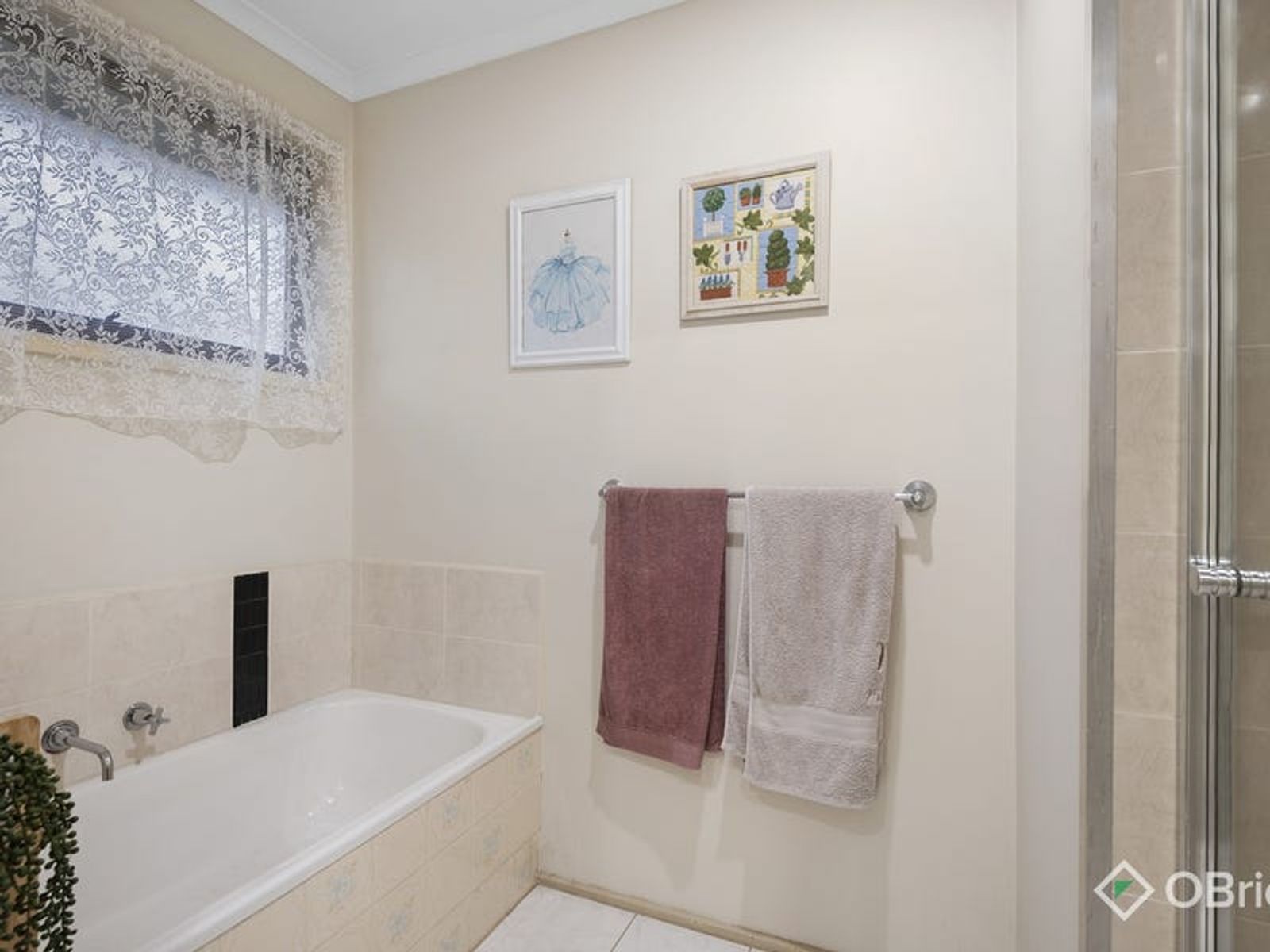 61 Mildura Crescent, Endeavour Hills, VIC 3802, Endeavour Hills - Thumbnail 6
